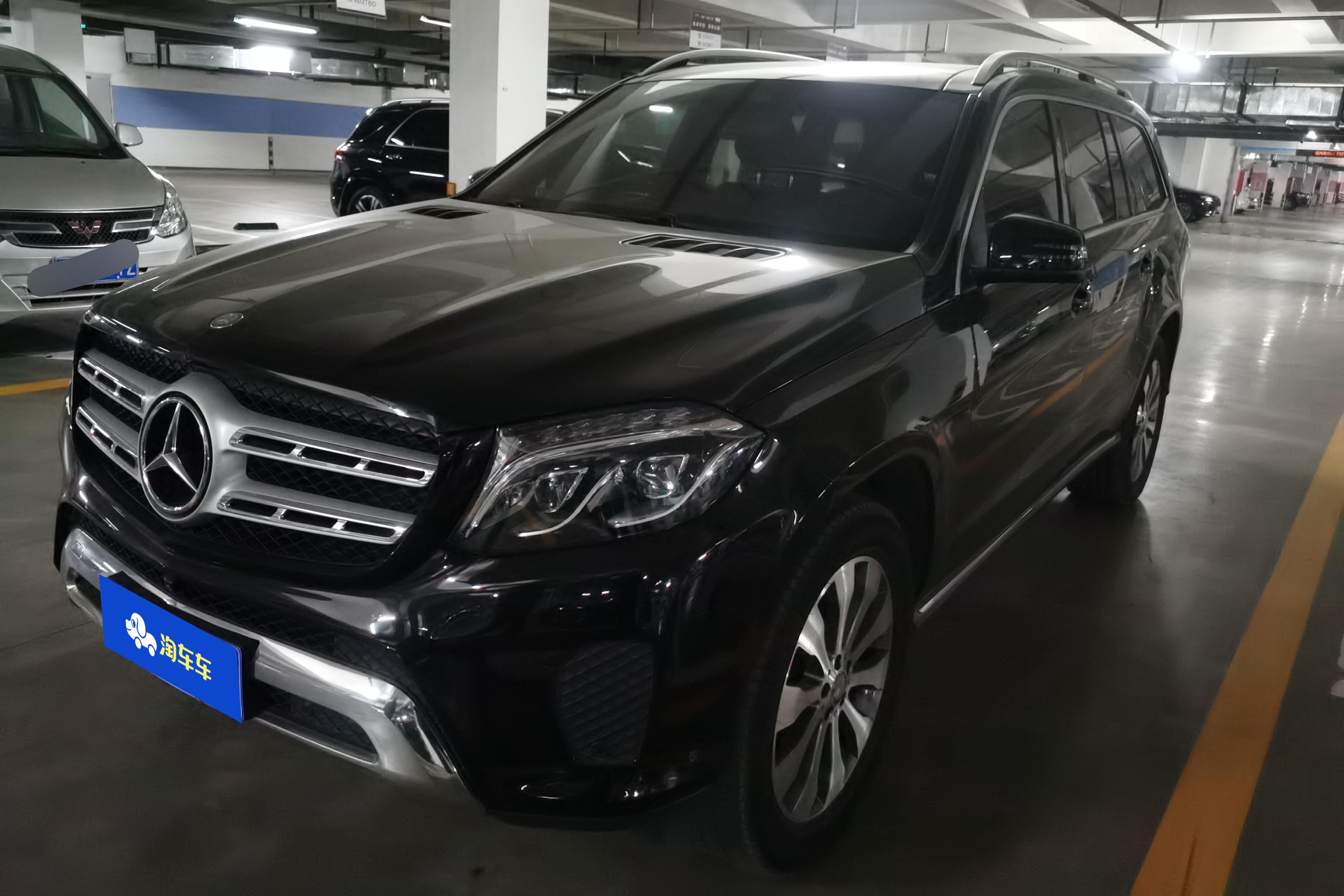 Mercedes-Benz GLS AMG 2016 Mercedes-Benz GLS AMG 2016 car image