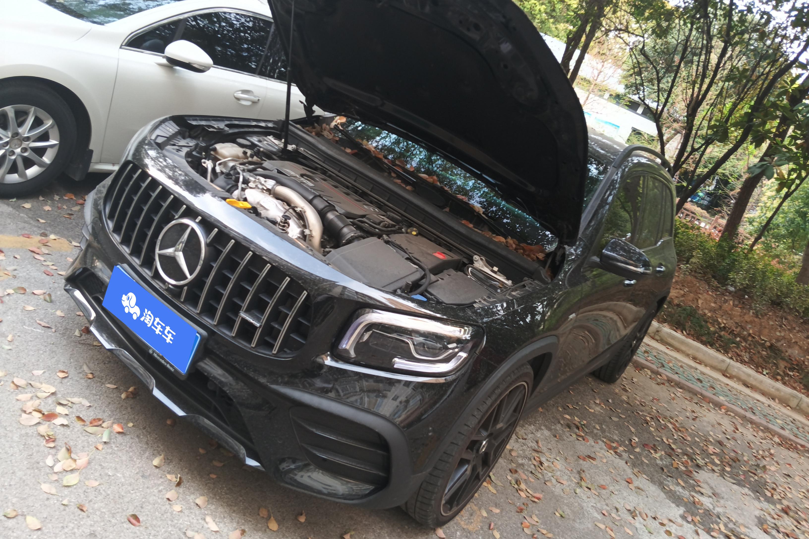 Mercedes-Benz GLB AMG 2022 immagine di auto 