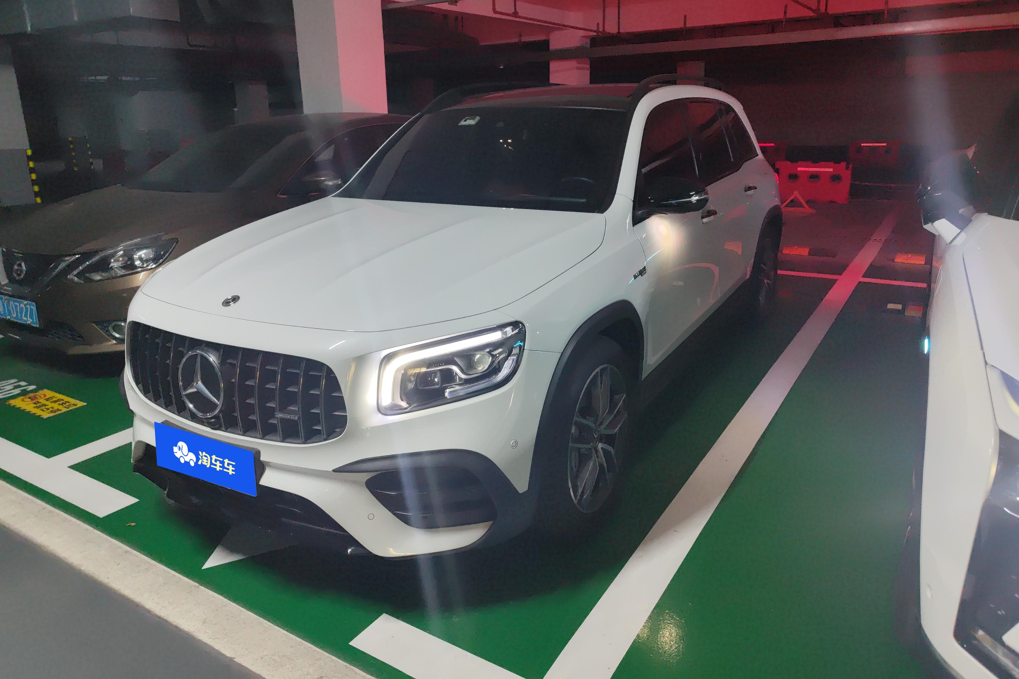 Mercedes-Benz GLB AMG 2020 immagine di auto 