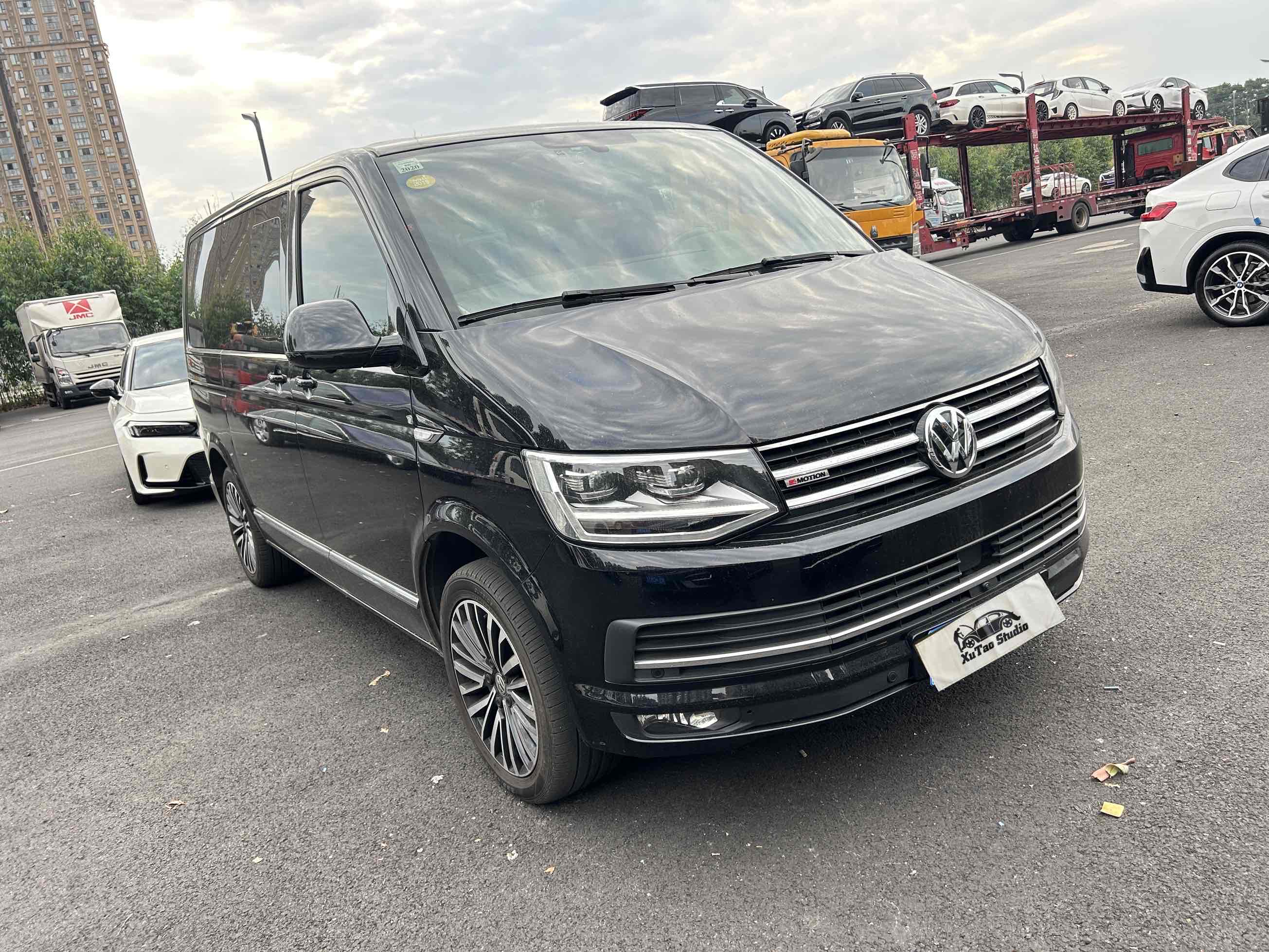 Volkswagen Multivan 2018 Volkswagen Multivan 2018 imagem de carro