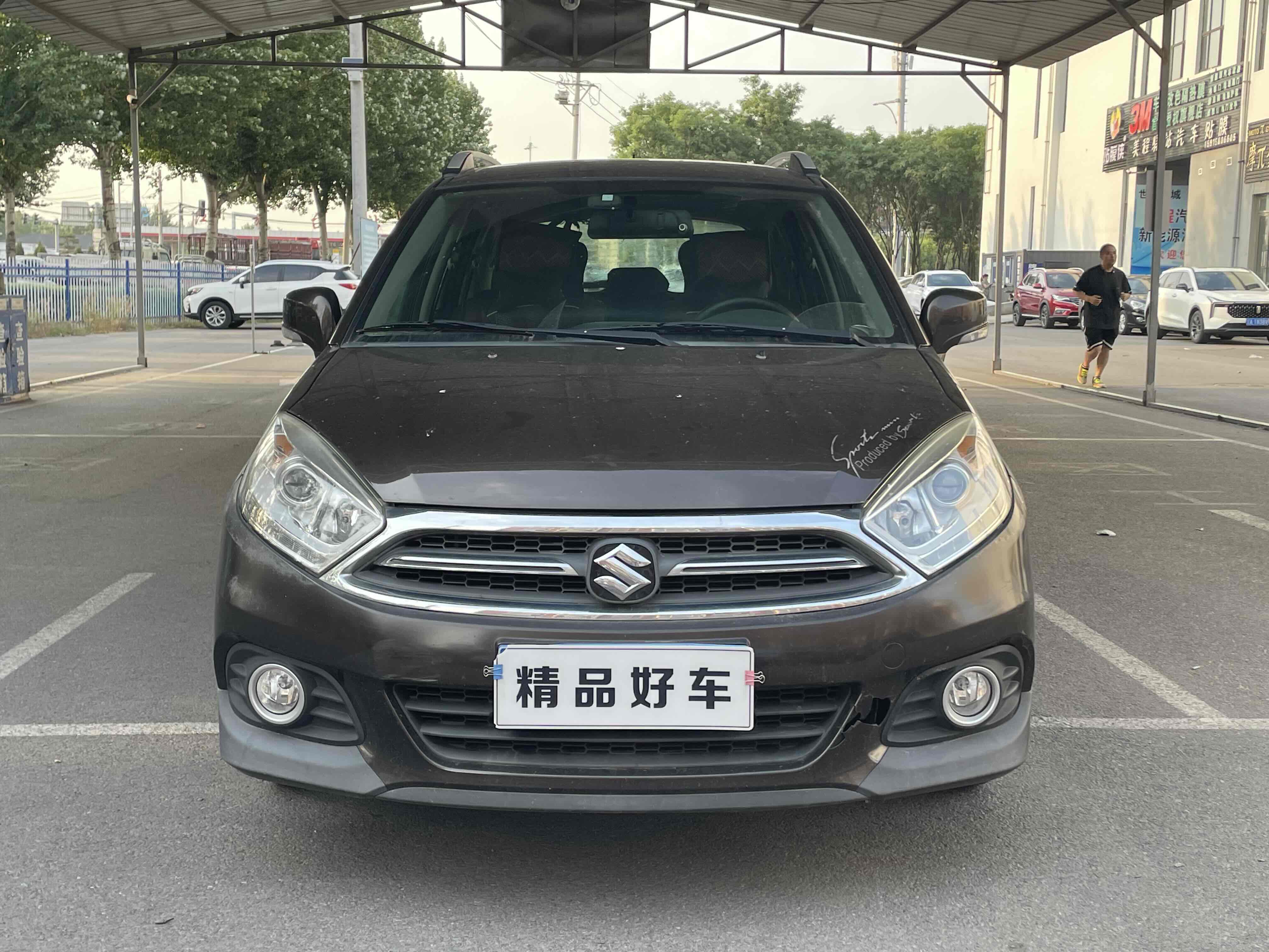 Suzuki Liana A6 2016 immagine di auto 