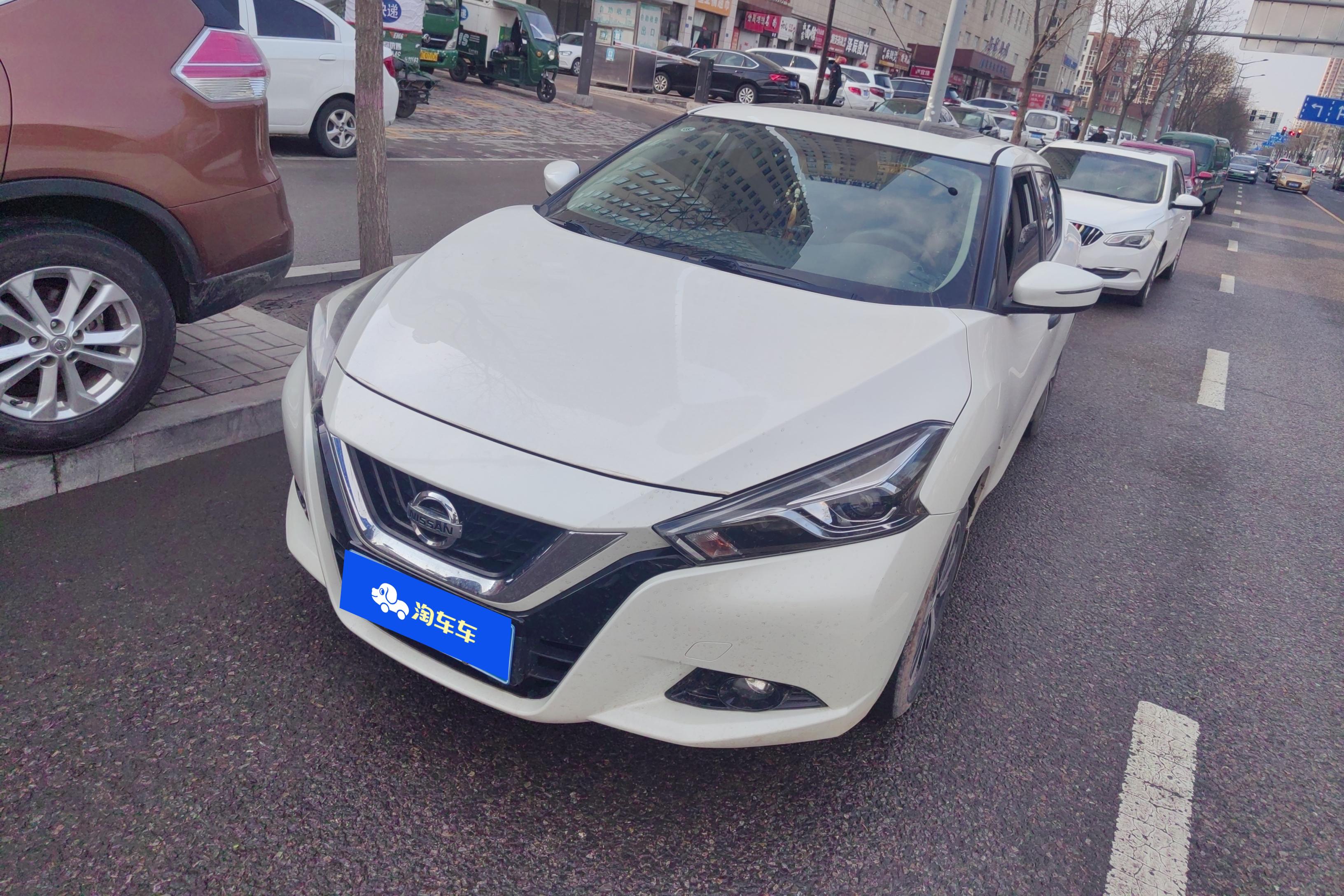 Nissan Lannia 2020 汽车图片 