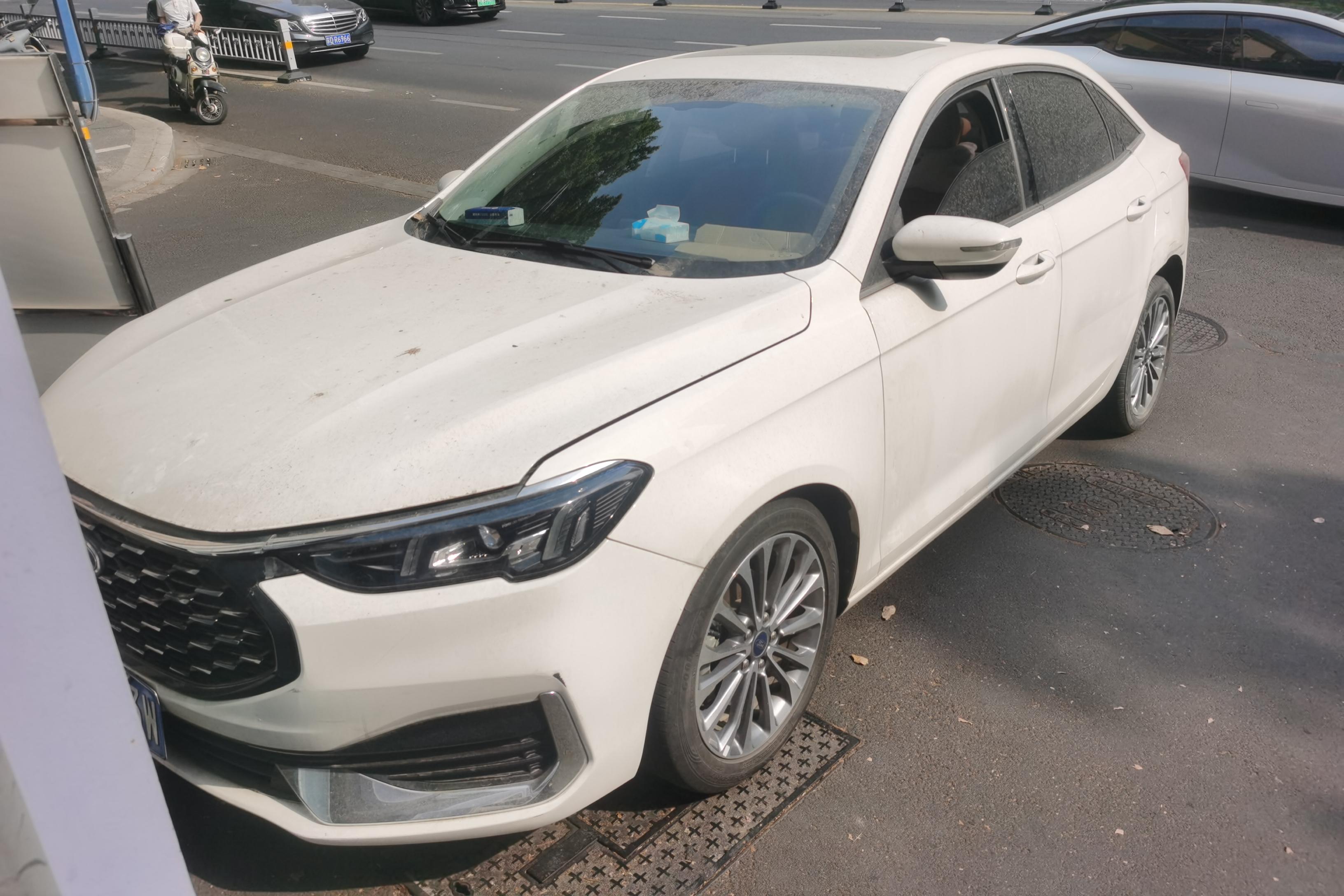 Ford Escort 2021 Ford Escort 2021 car image