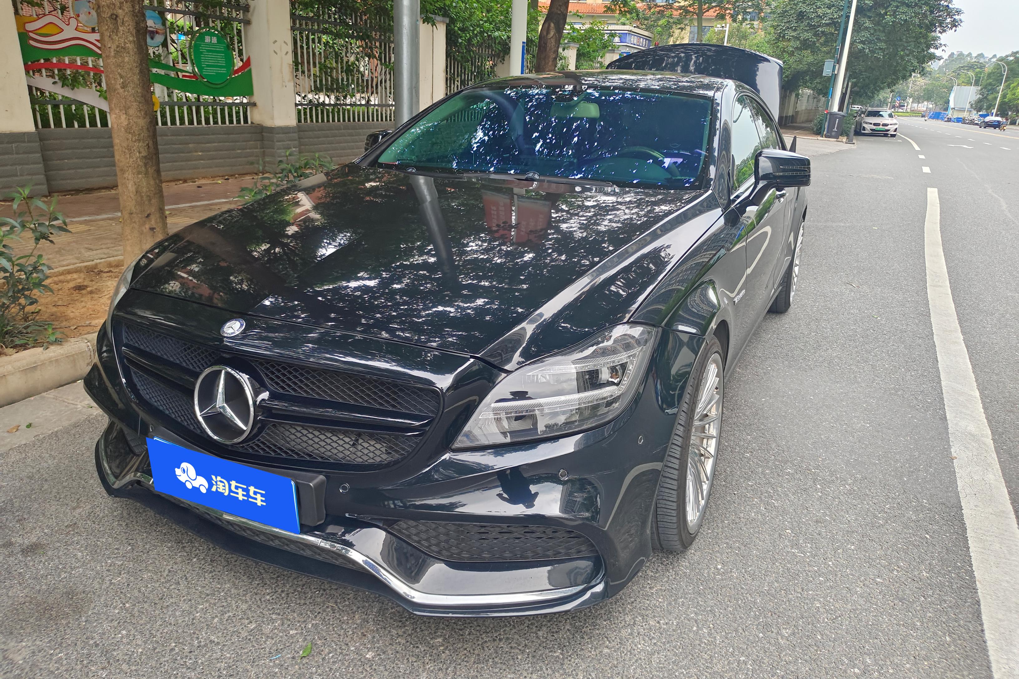 Mercedes-Benz CLS AMG 2012 Mercedes-Benz CLS AMG 2012 car image