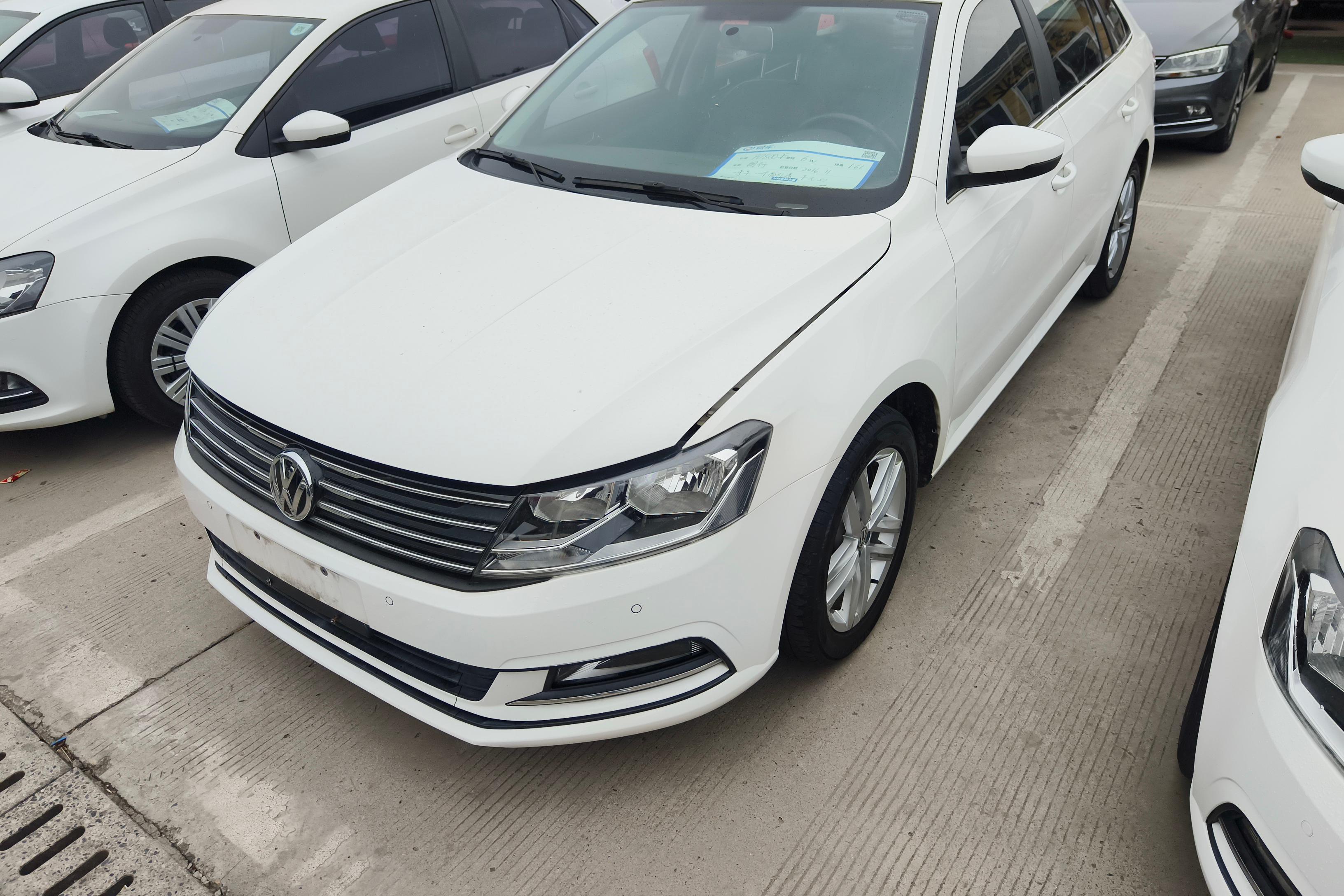 Volkswagen Gran Lavida 2016 immagine di auto 