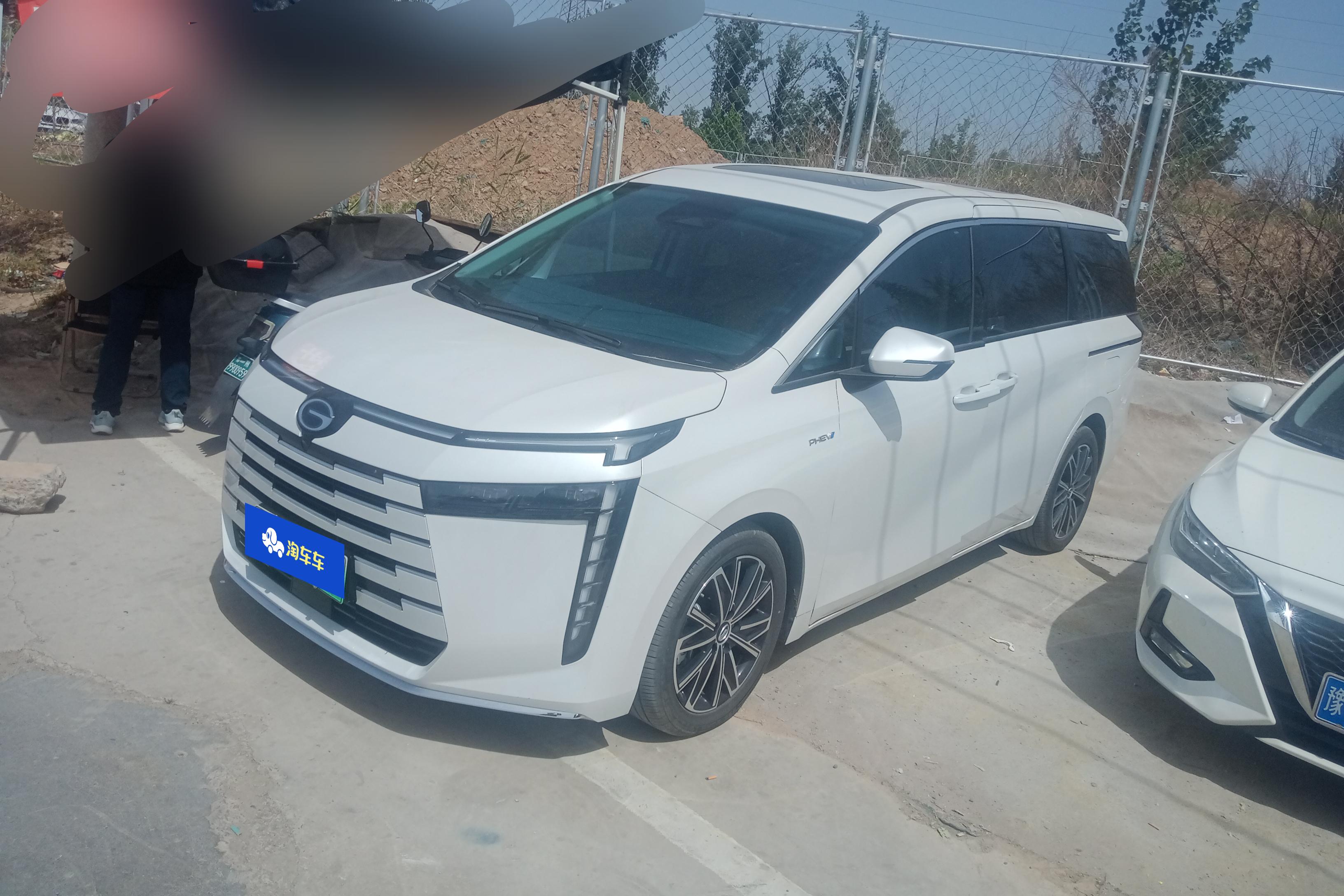 GAC Trumpchi E8 2024 GAC Trumpchi E8 2024 car image