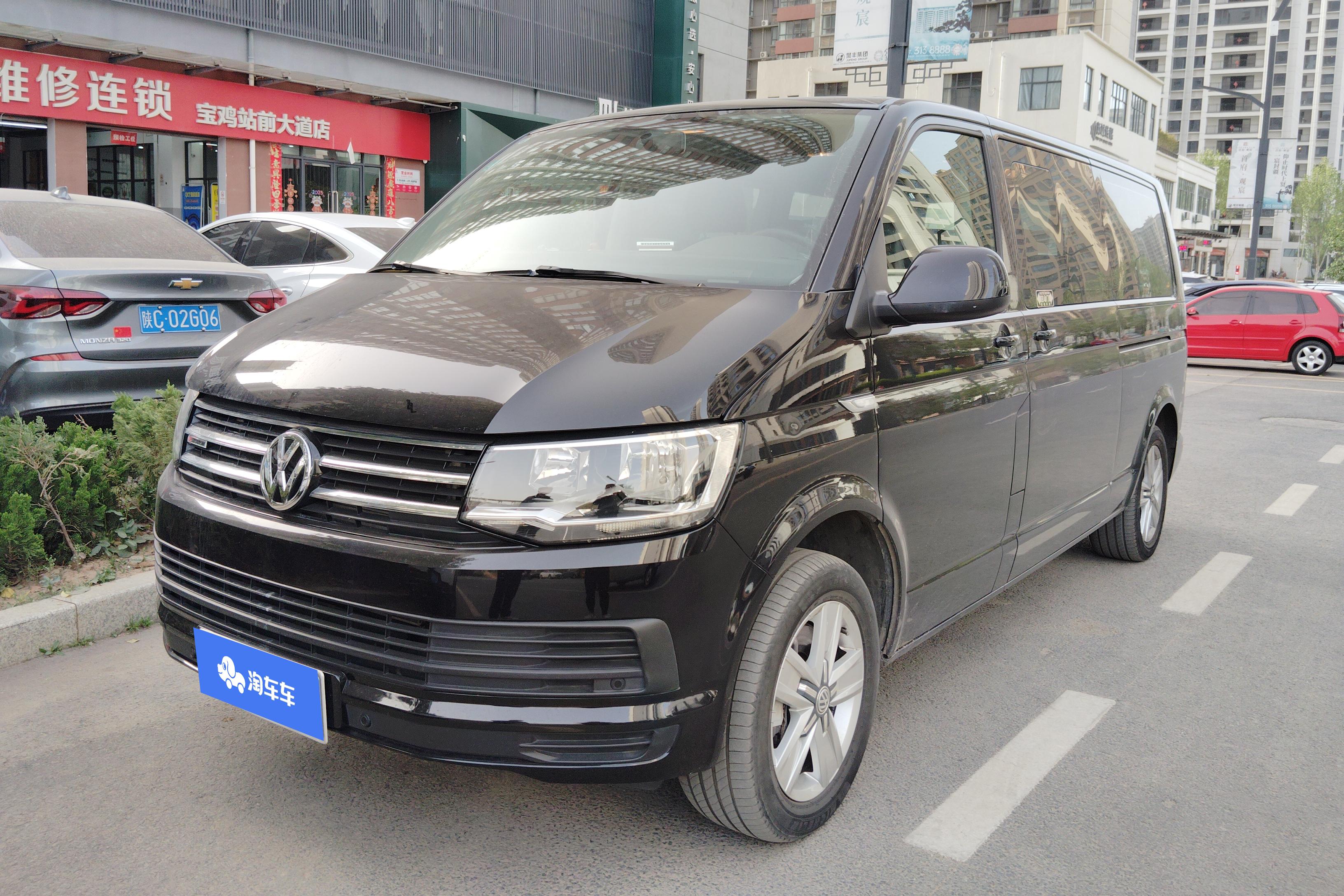 Volkswagen Caravelle 2017 Volkswagen Caravelle 2017 car image