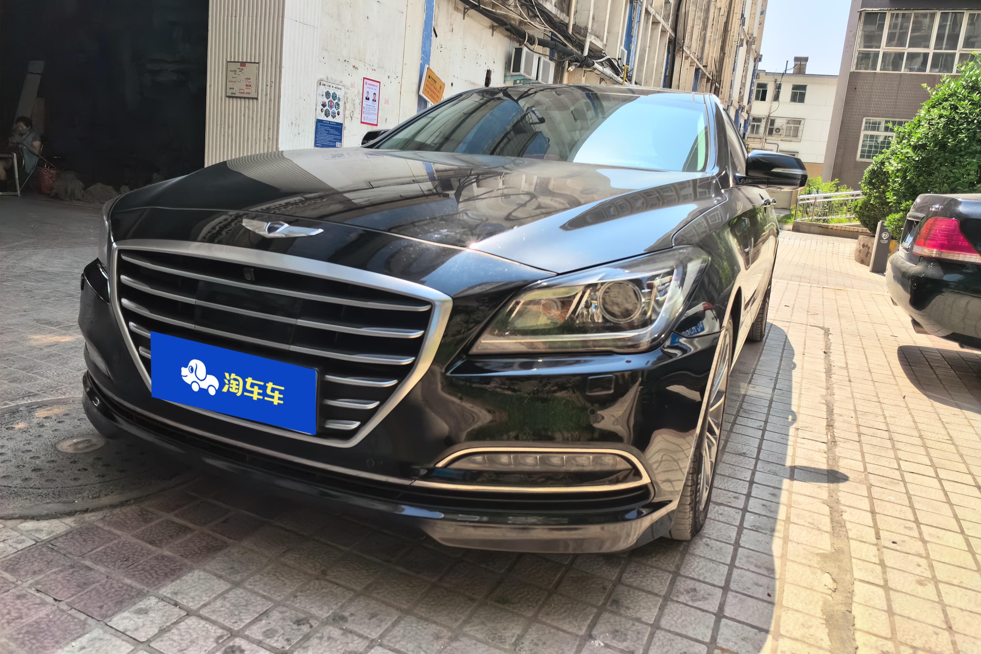 Hyundai Genesis 2015 car image 