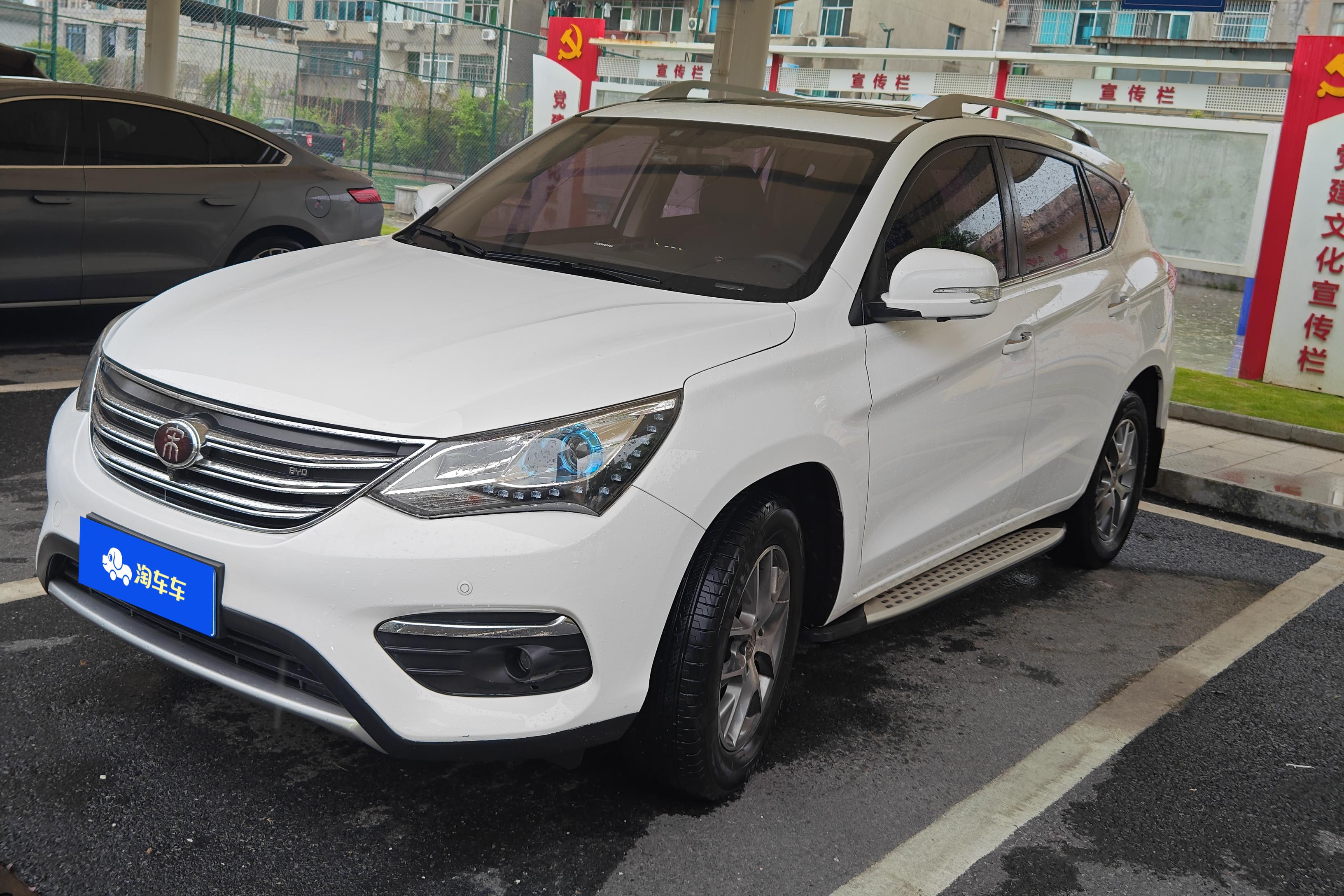 BYD Song 2018 BYD Song 2018 car image