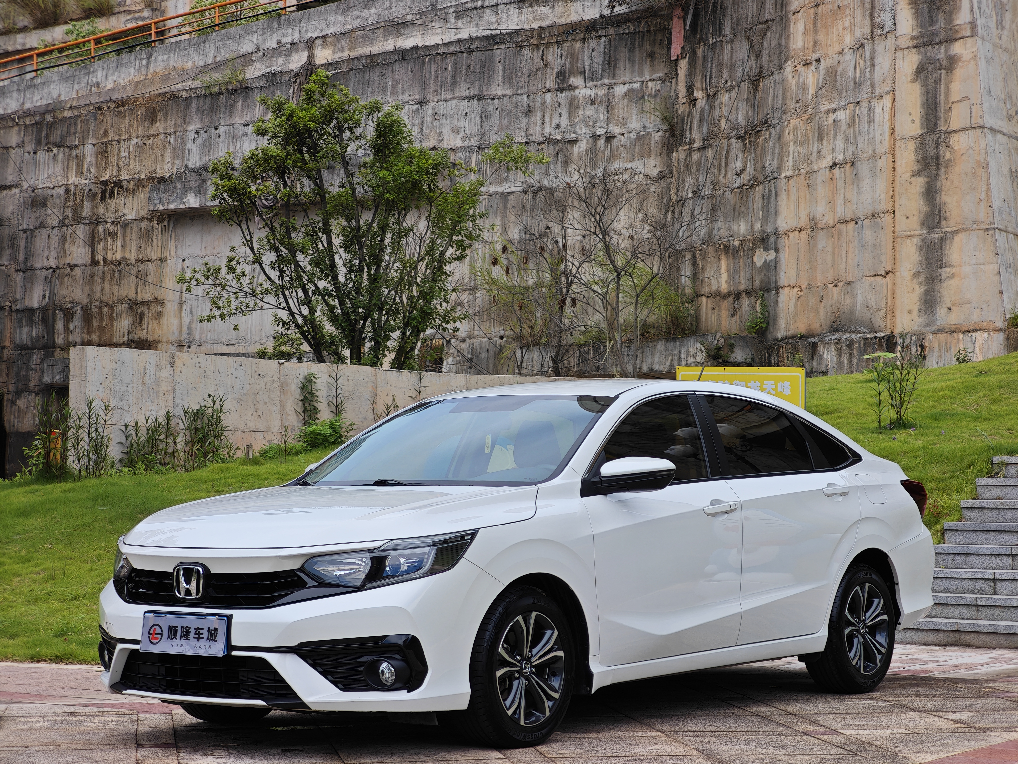 Honda Envix 2022 car image 