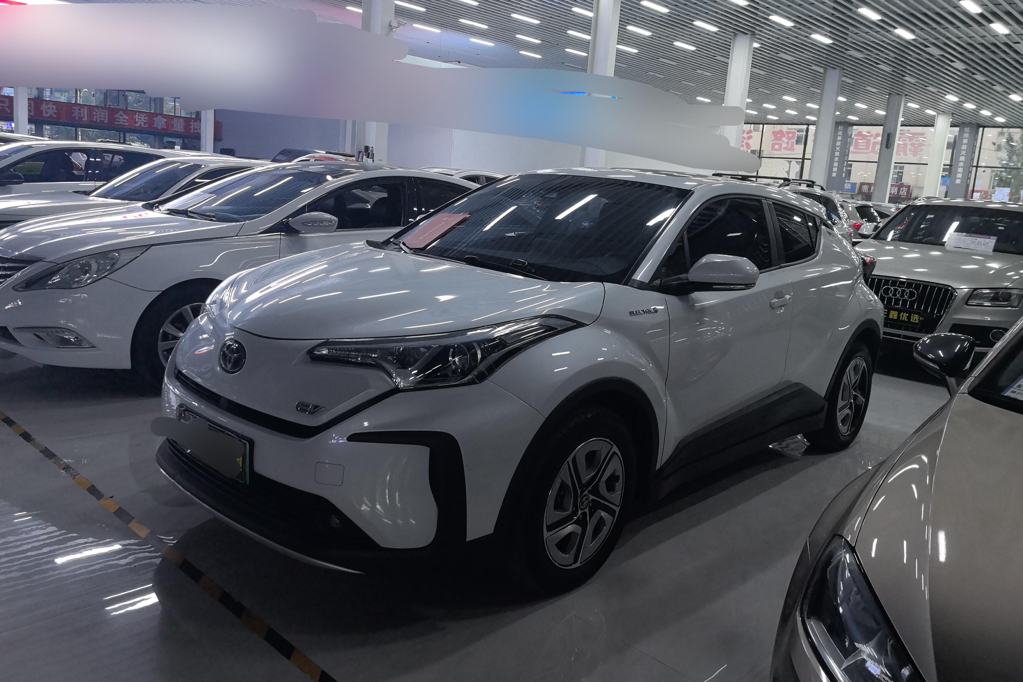 Toyota Izoa E 2021 Toyota Izoa E 2021 immagine di auto