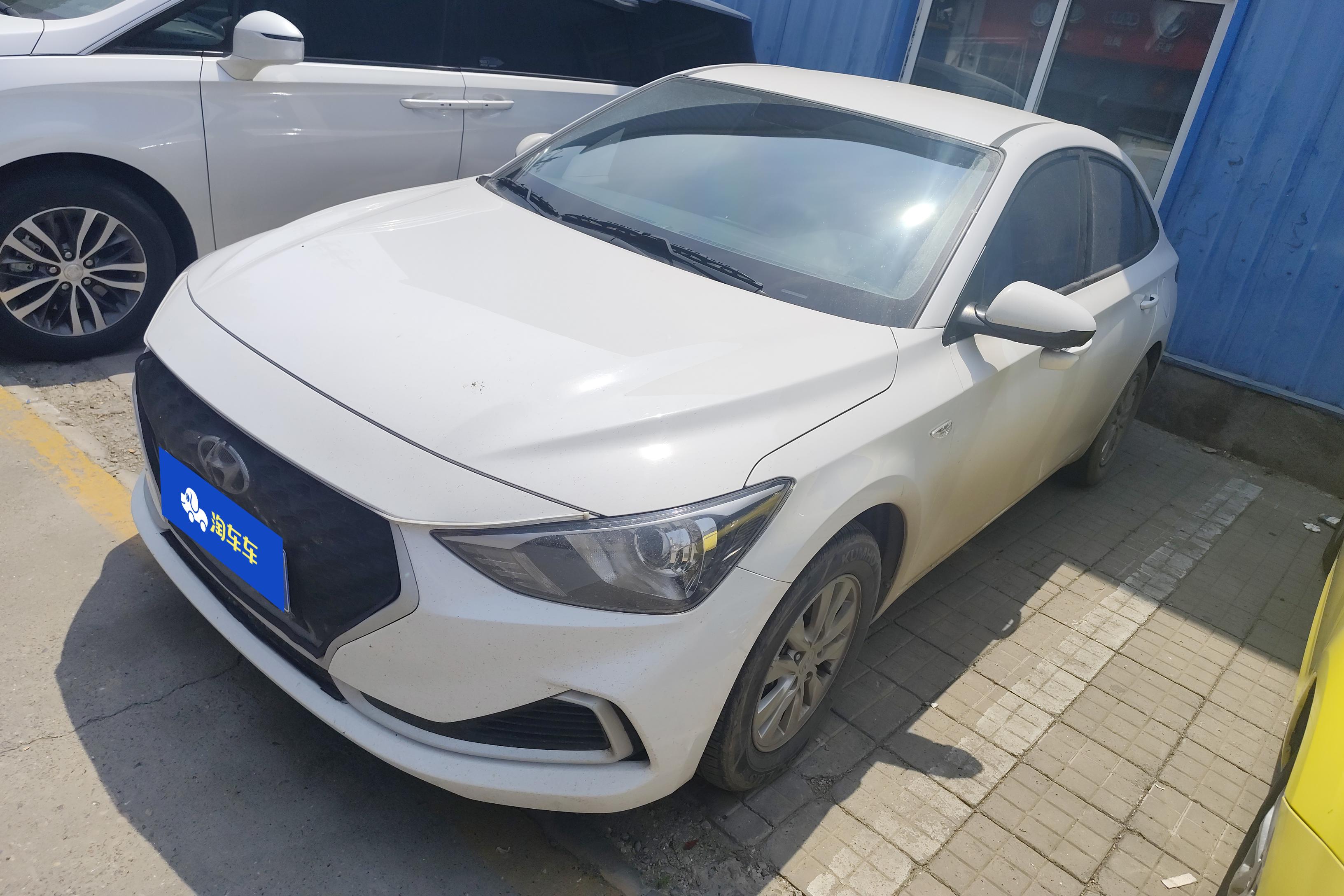Hyundai Elantra HD 2020 car image 