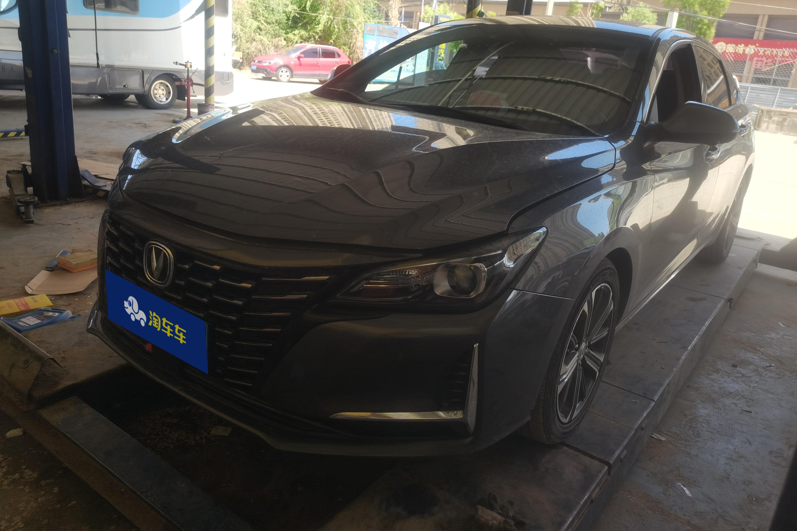 Changan Raeton CC 2022 汽车图片 