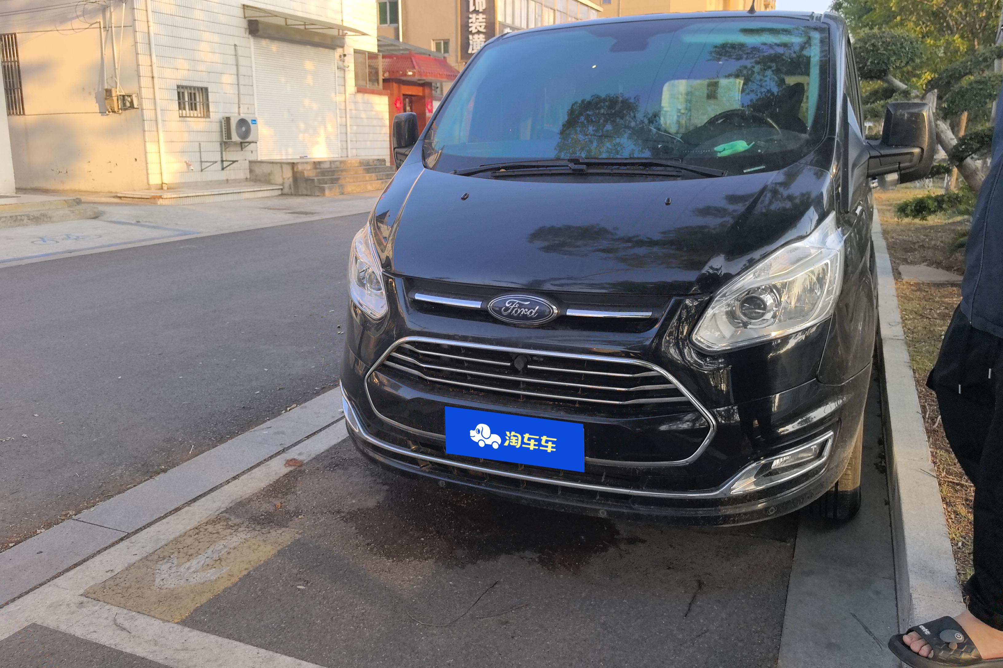 Ford Tourneo 2017 car image 