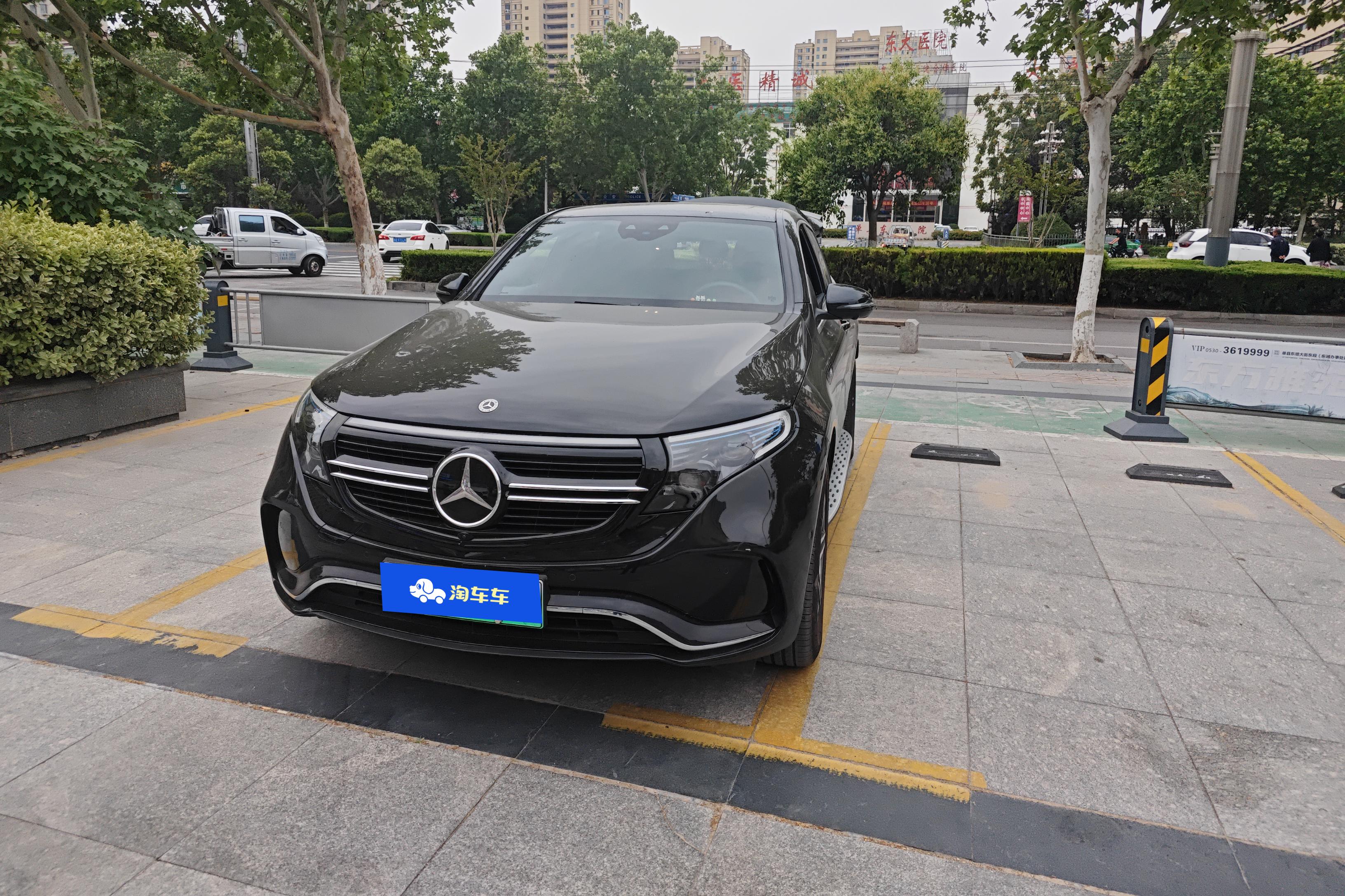 Mercedes-Benz EQC Class 2021 car image 
