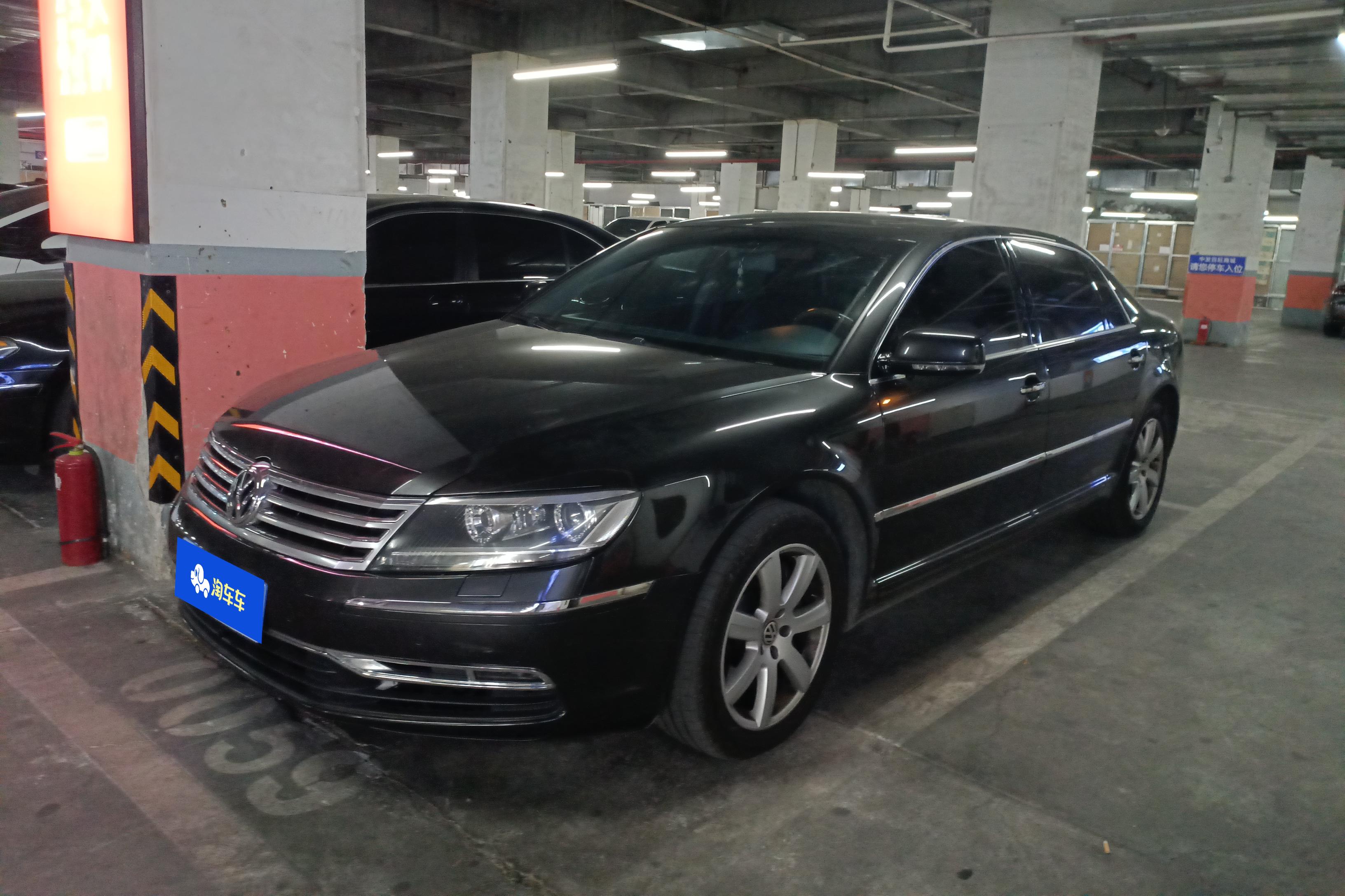 Volkswagen Pheaton 2015 Volkswagen Pheaton 2015 immagine di auto