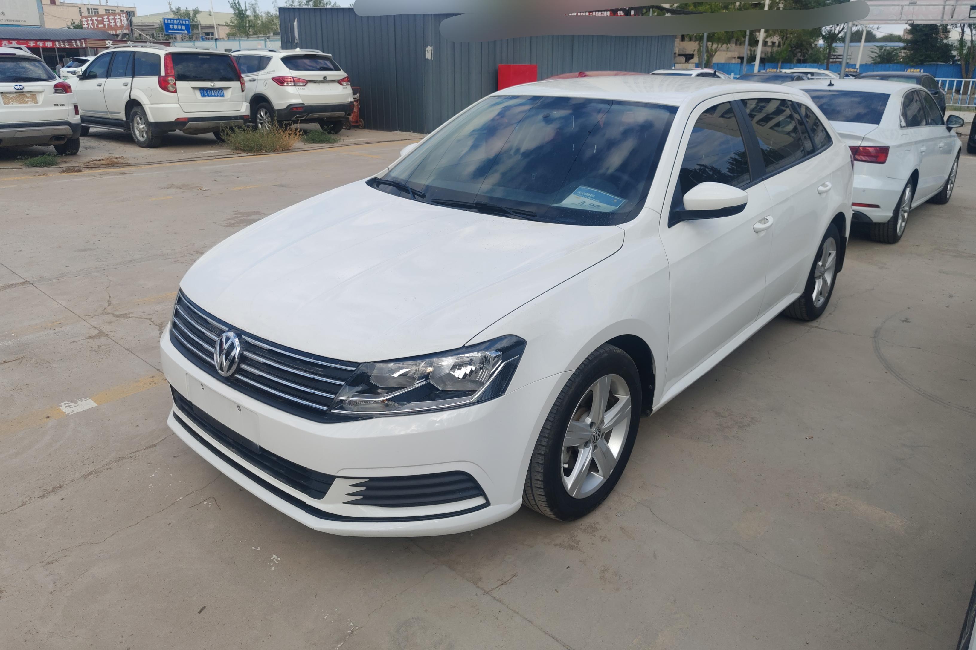 Volkswagen Gran Lavida 2017 immagine di auto 