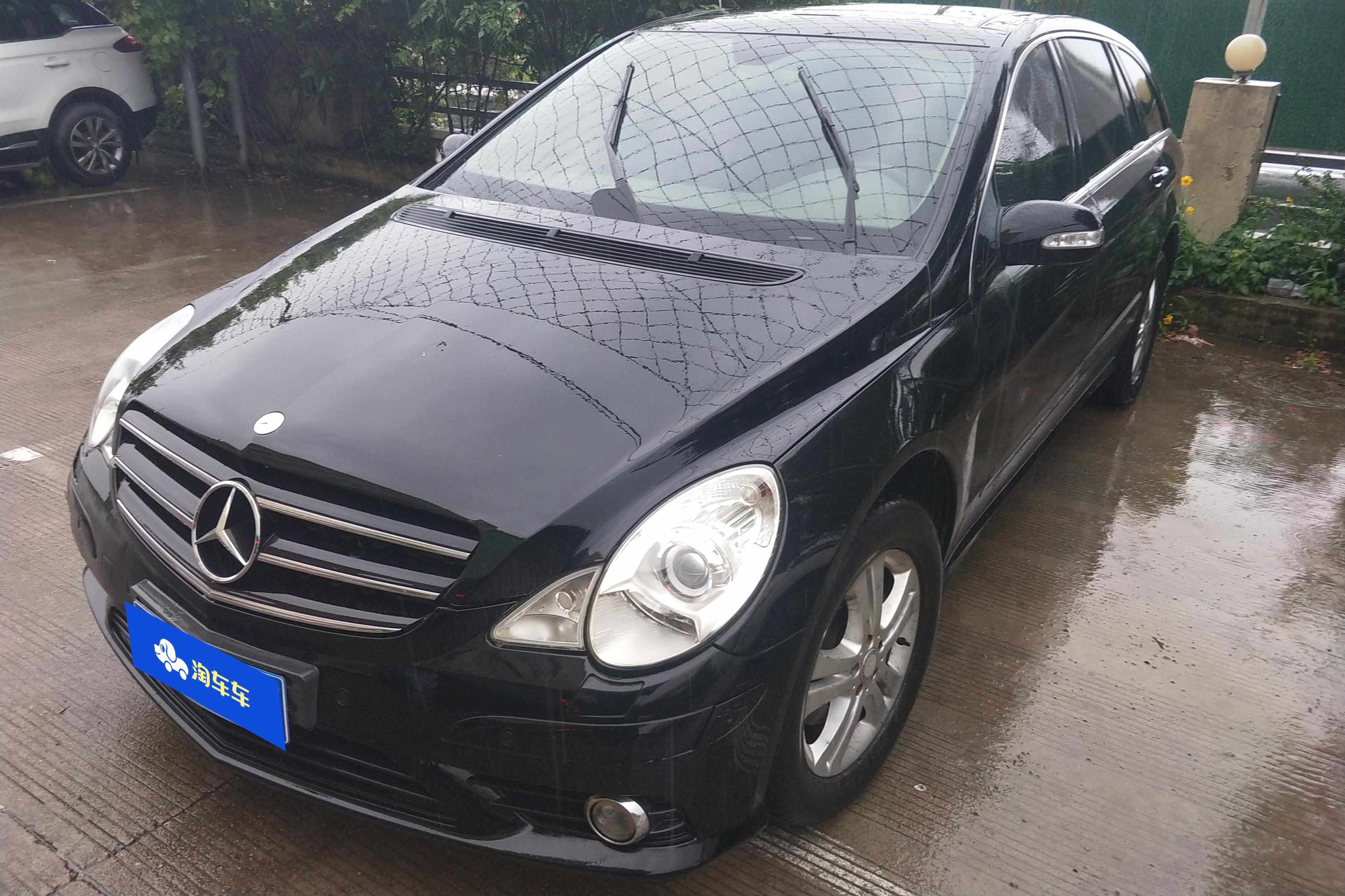 Mercedes-Benz R Class 2009 car image 