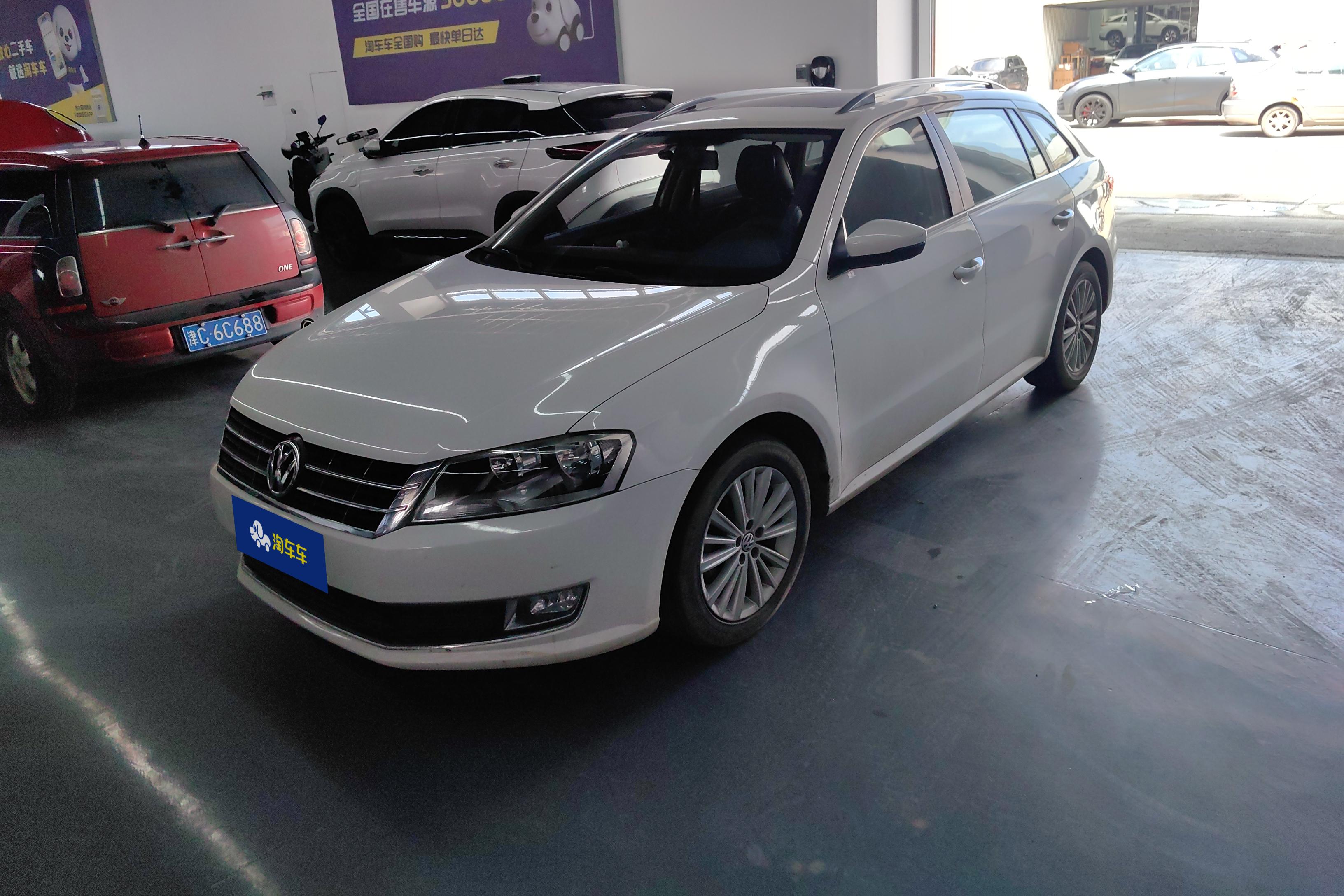 Volkswagen Gran Lavida 2014 immagine di auto 