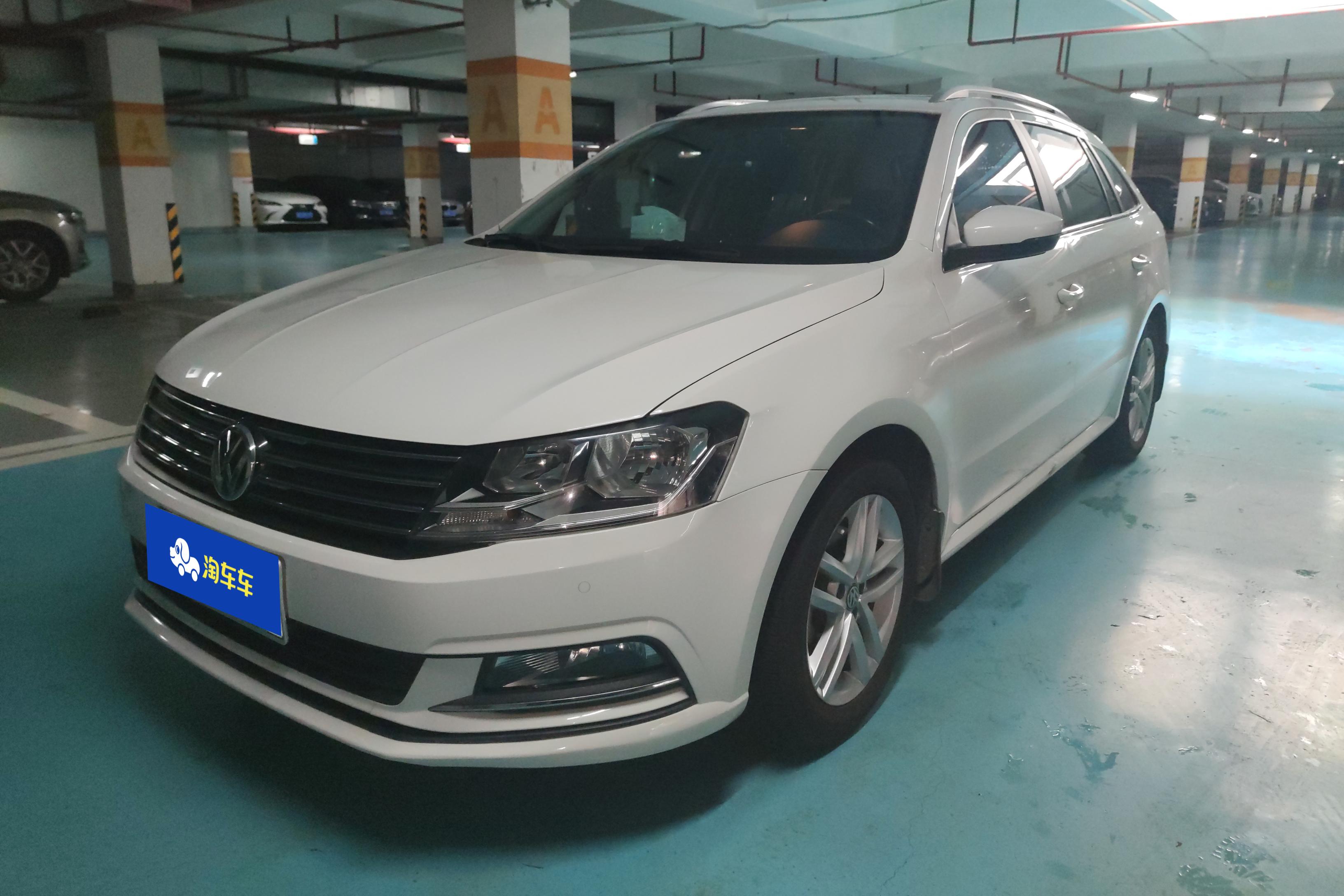 Volkswagen Gran Lavida 2015 immagine di auto 