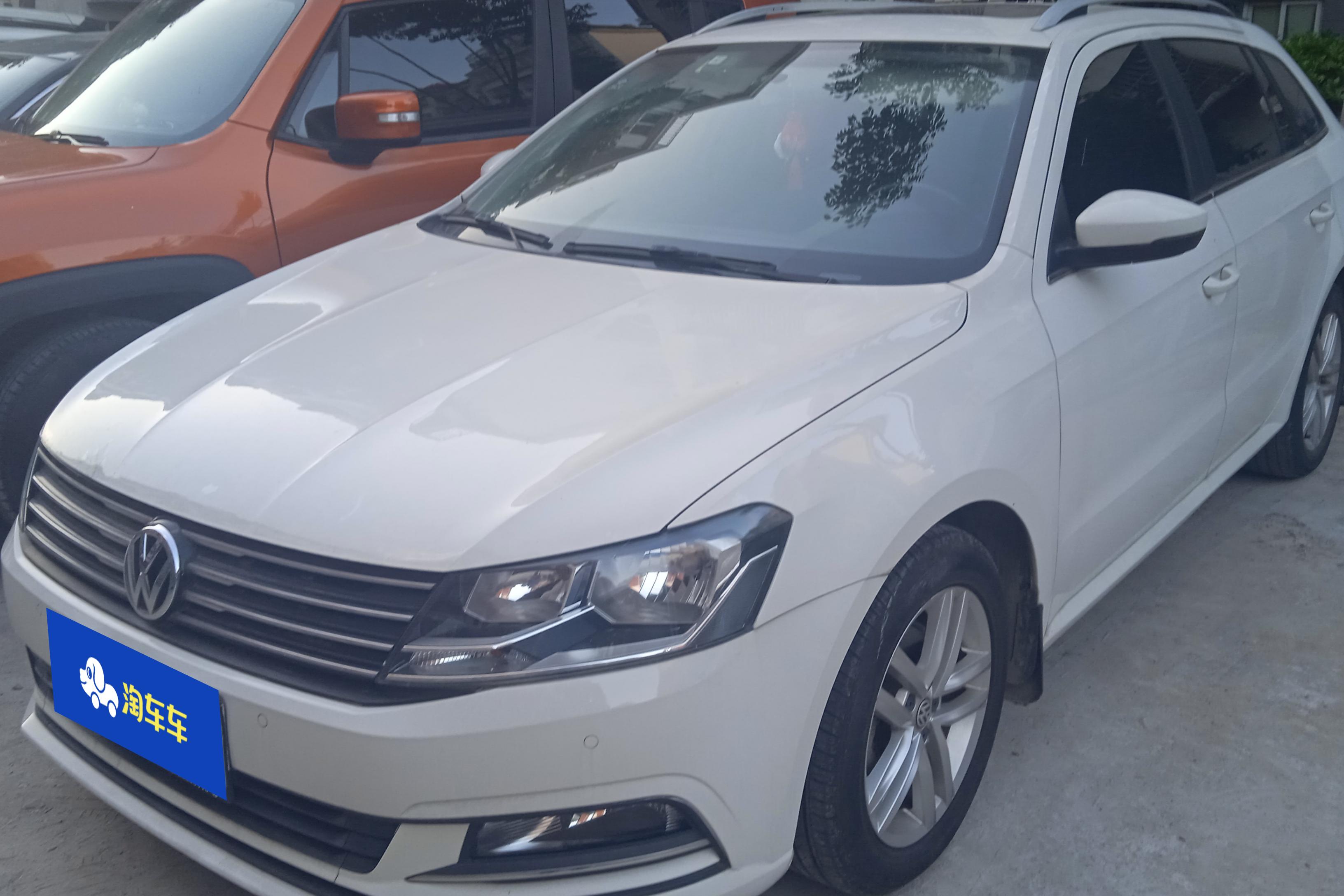 Volkswagen Gran Lavida 2017 immagine di auto 