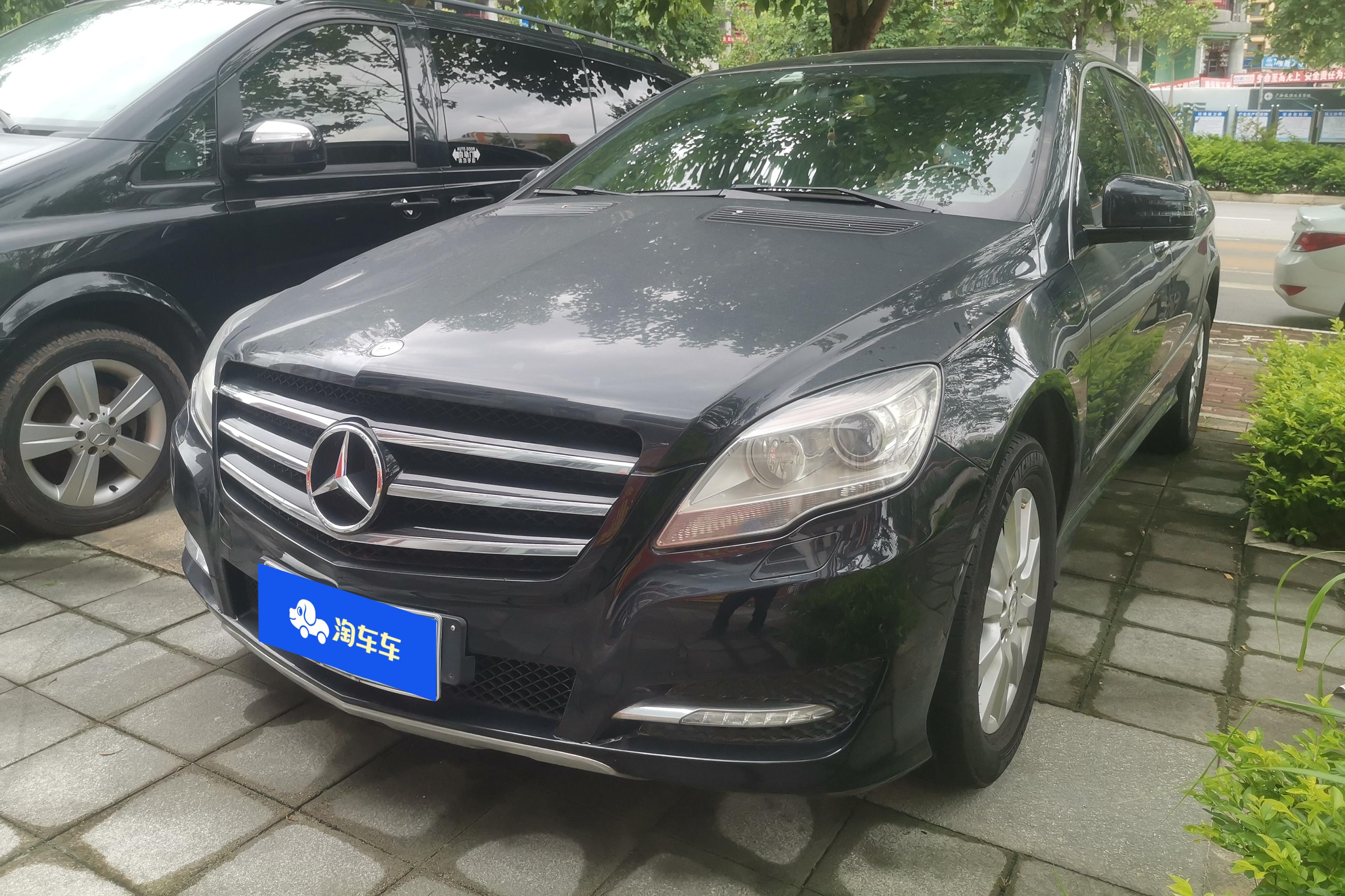 Mercedes-Benz R Class 2011 car image 