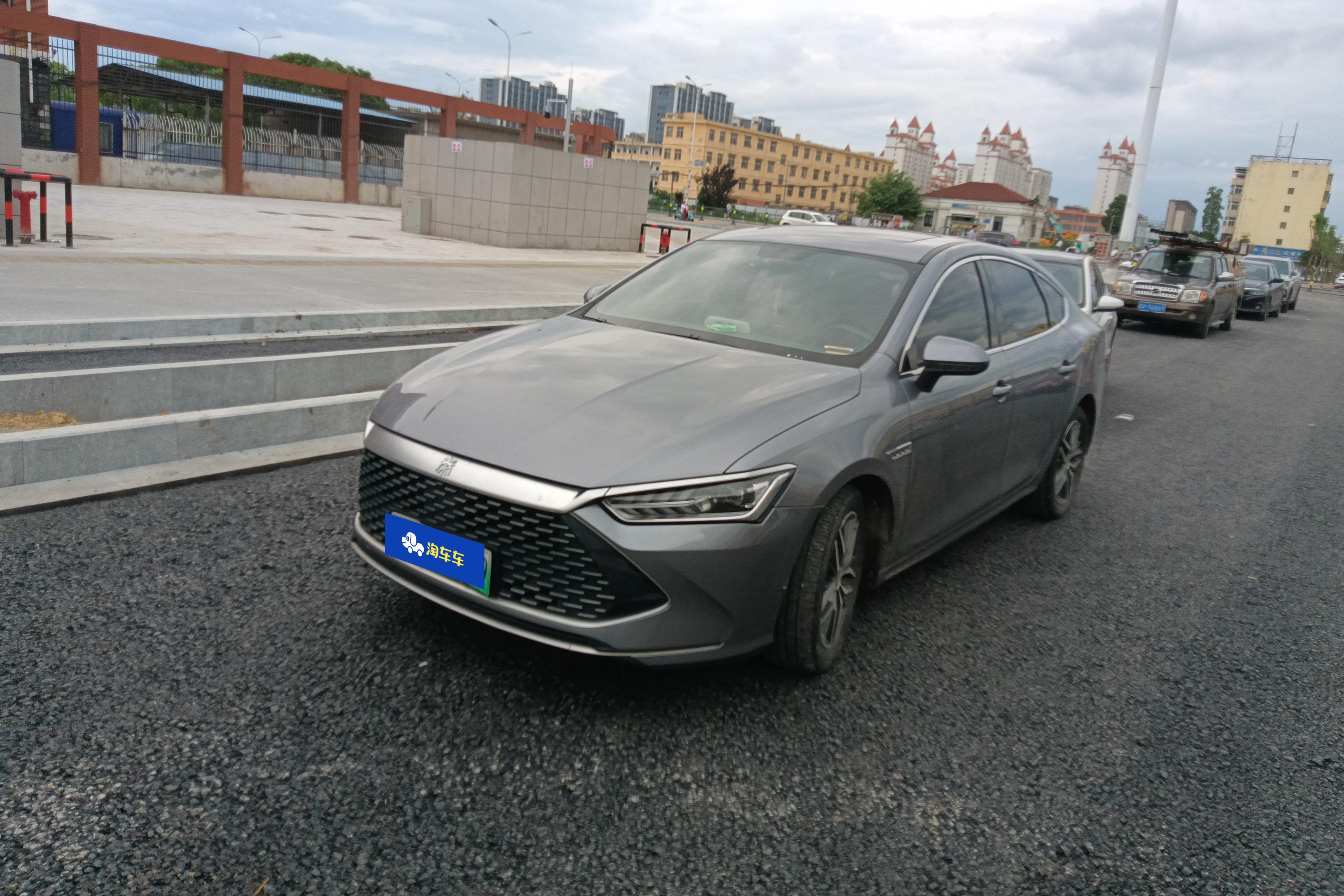BYD Qin 2021 BYD Qin 2021 car image