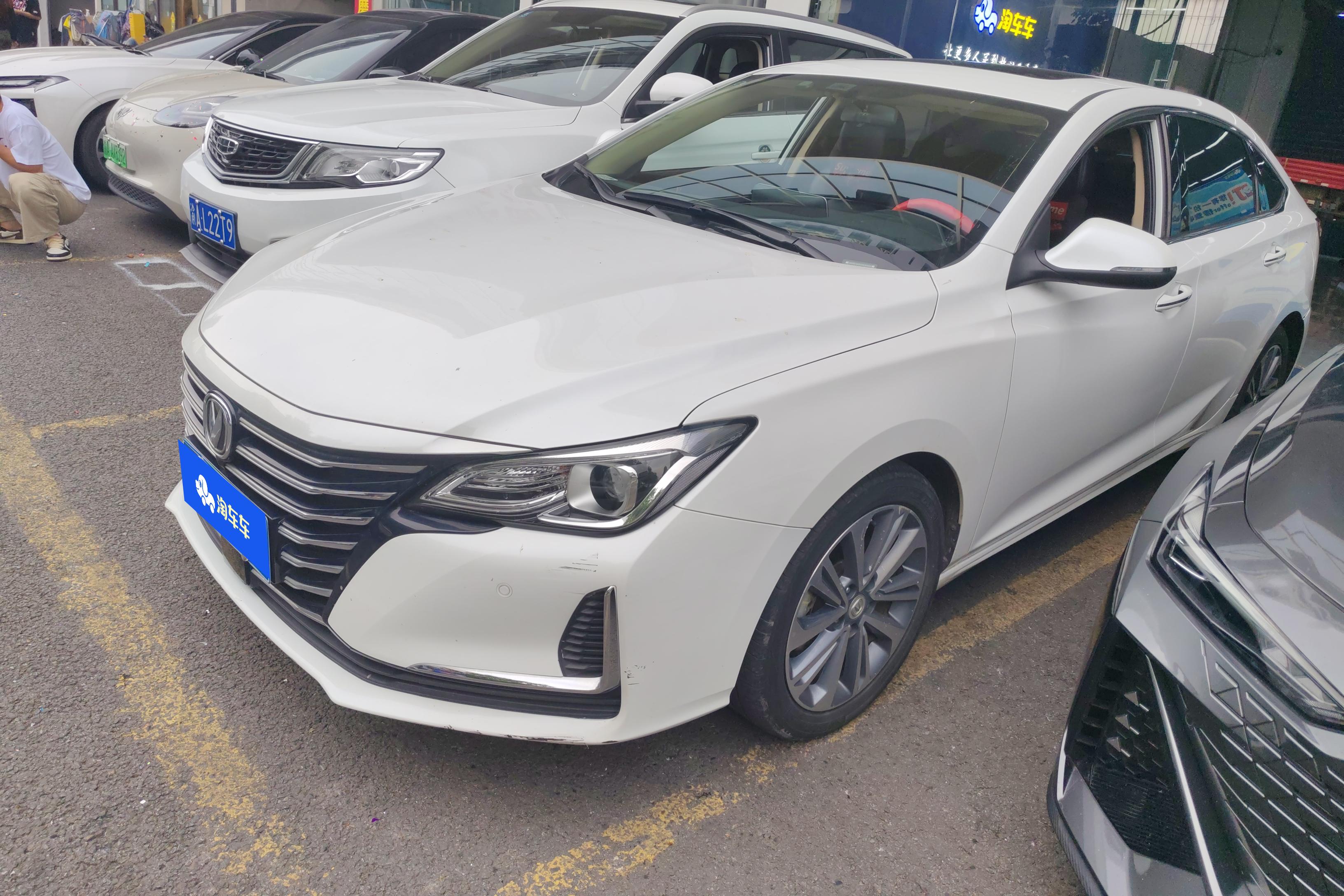 Changan Raeton CC 2020 汽车图片 