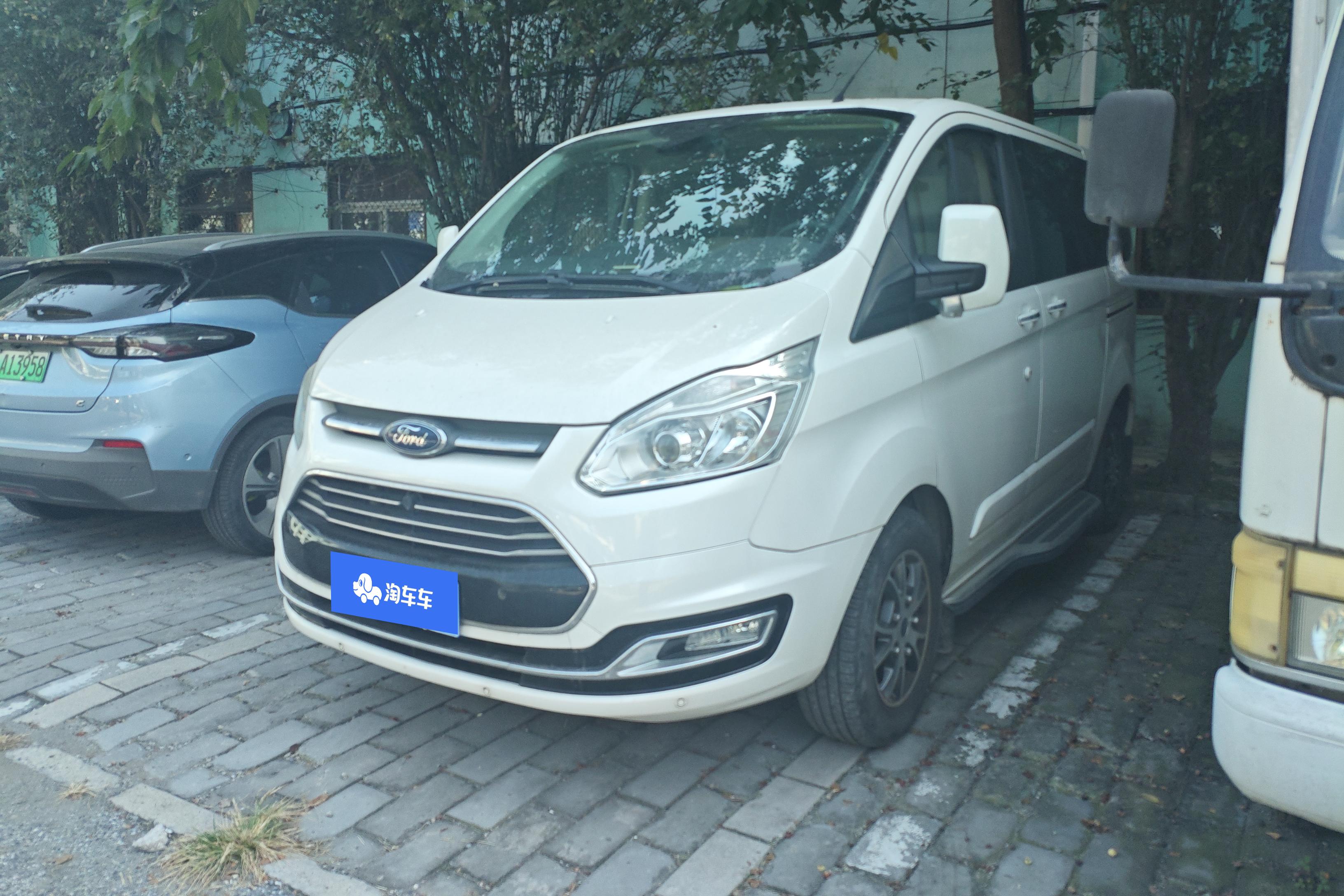 Ford Tourneo 2017 car image 