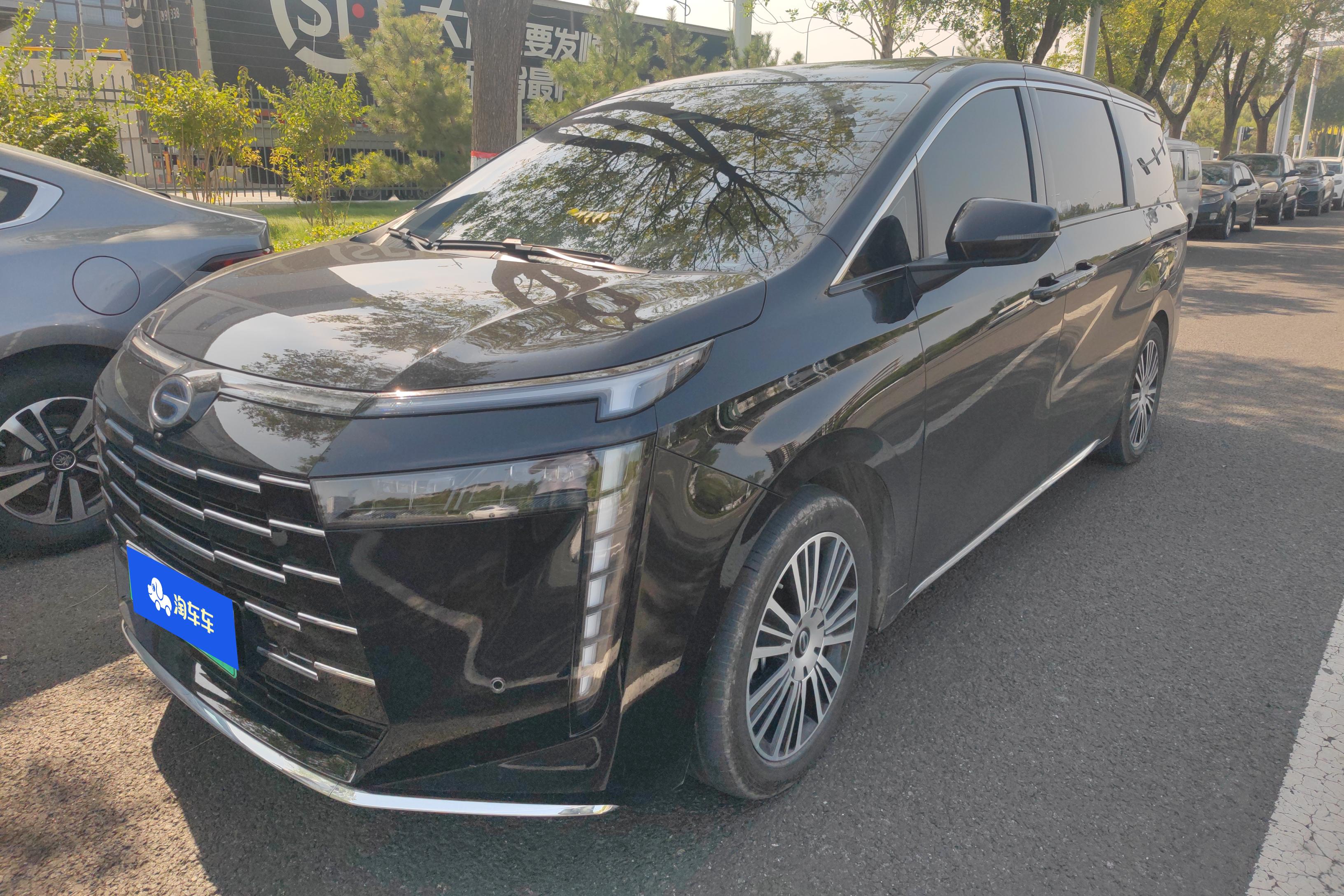 GAC Trumpchi E8 2024 GAC Trumpchi E8 2024 car image