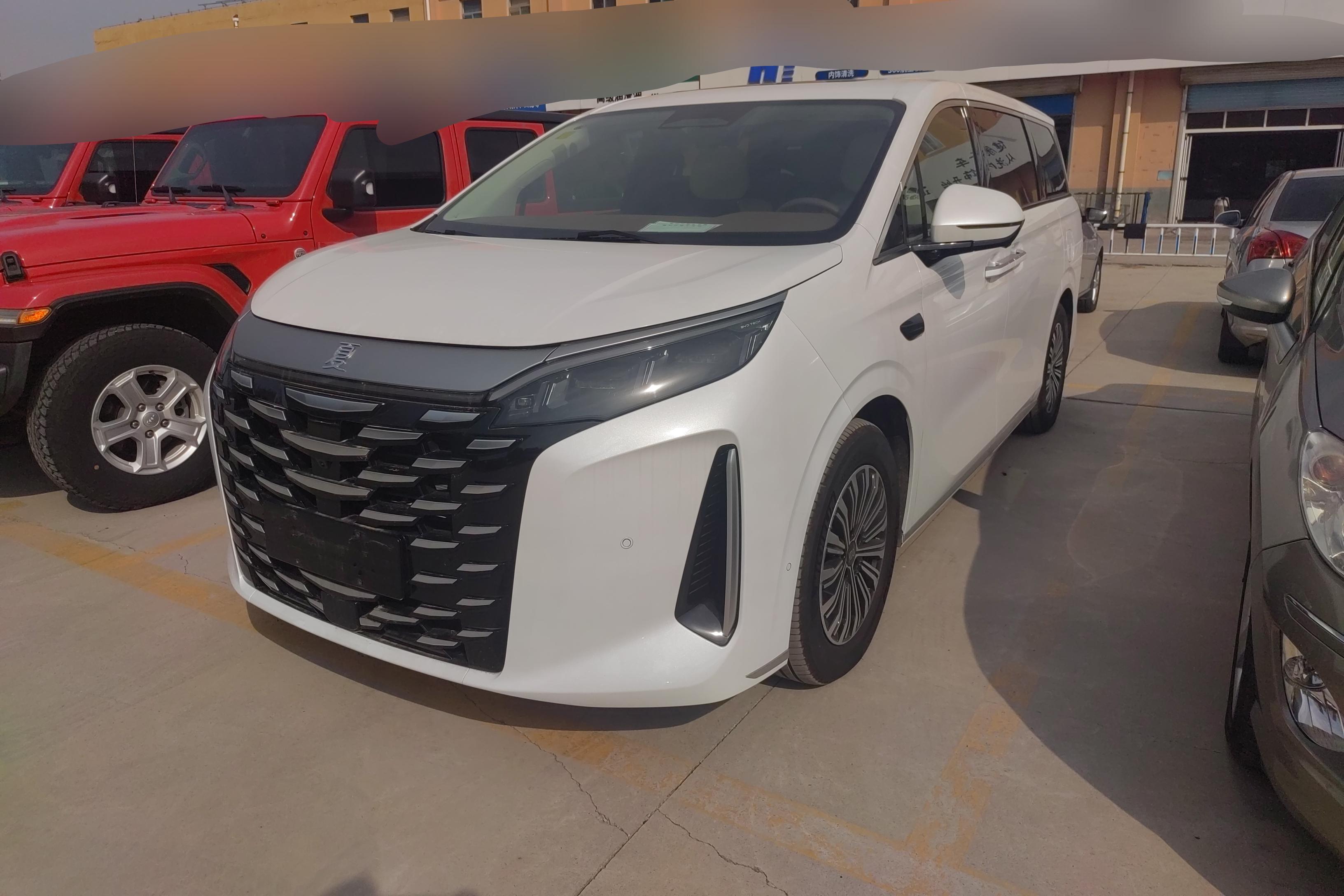 BYD Xia 2025 BYD Xia 2025 car image