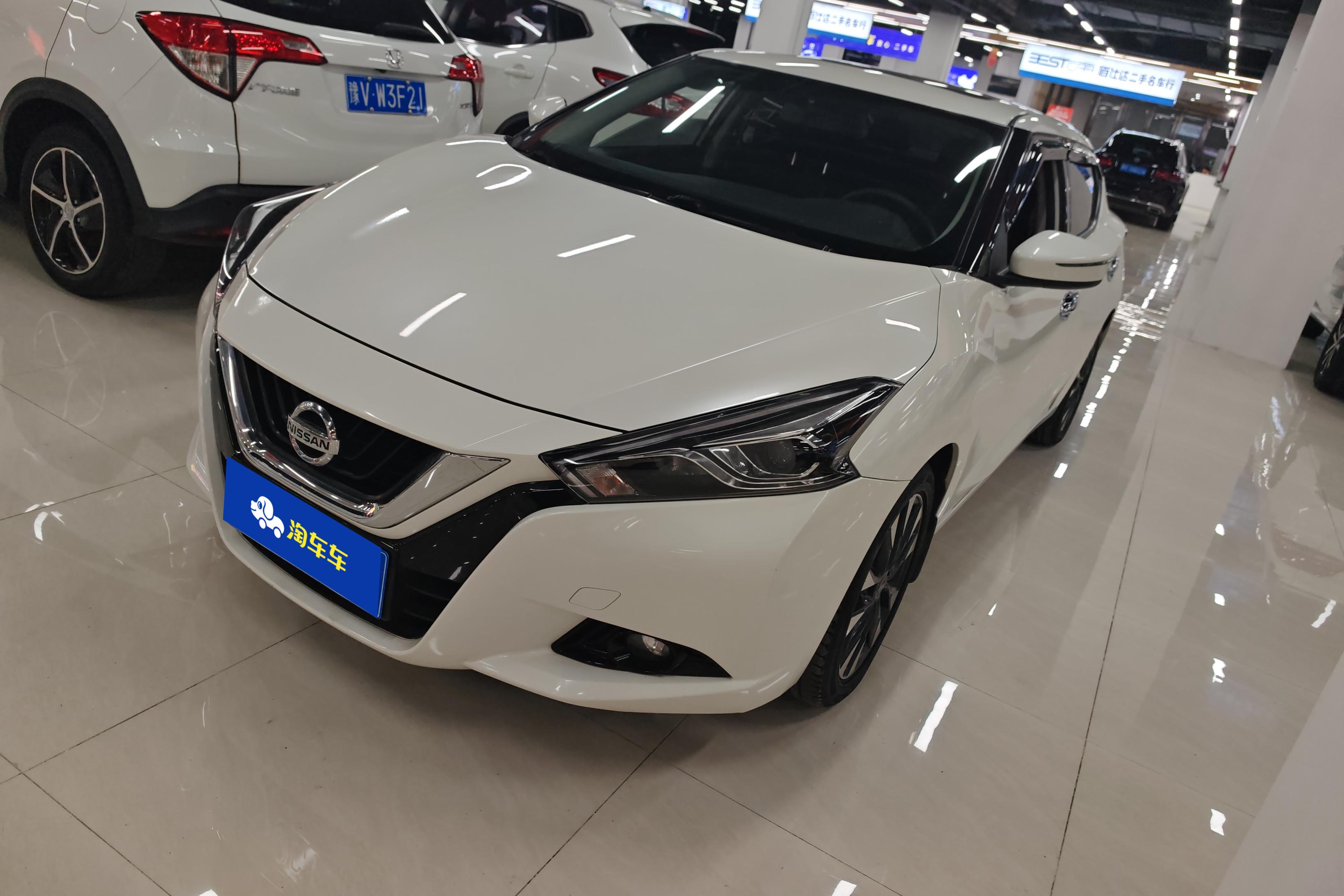 Nissan Lannia 2017 汽车图片 