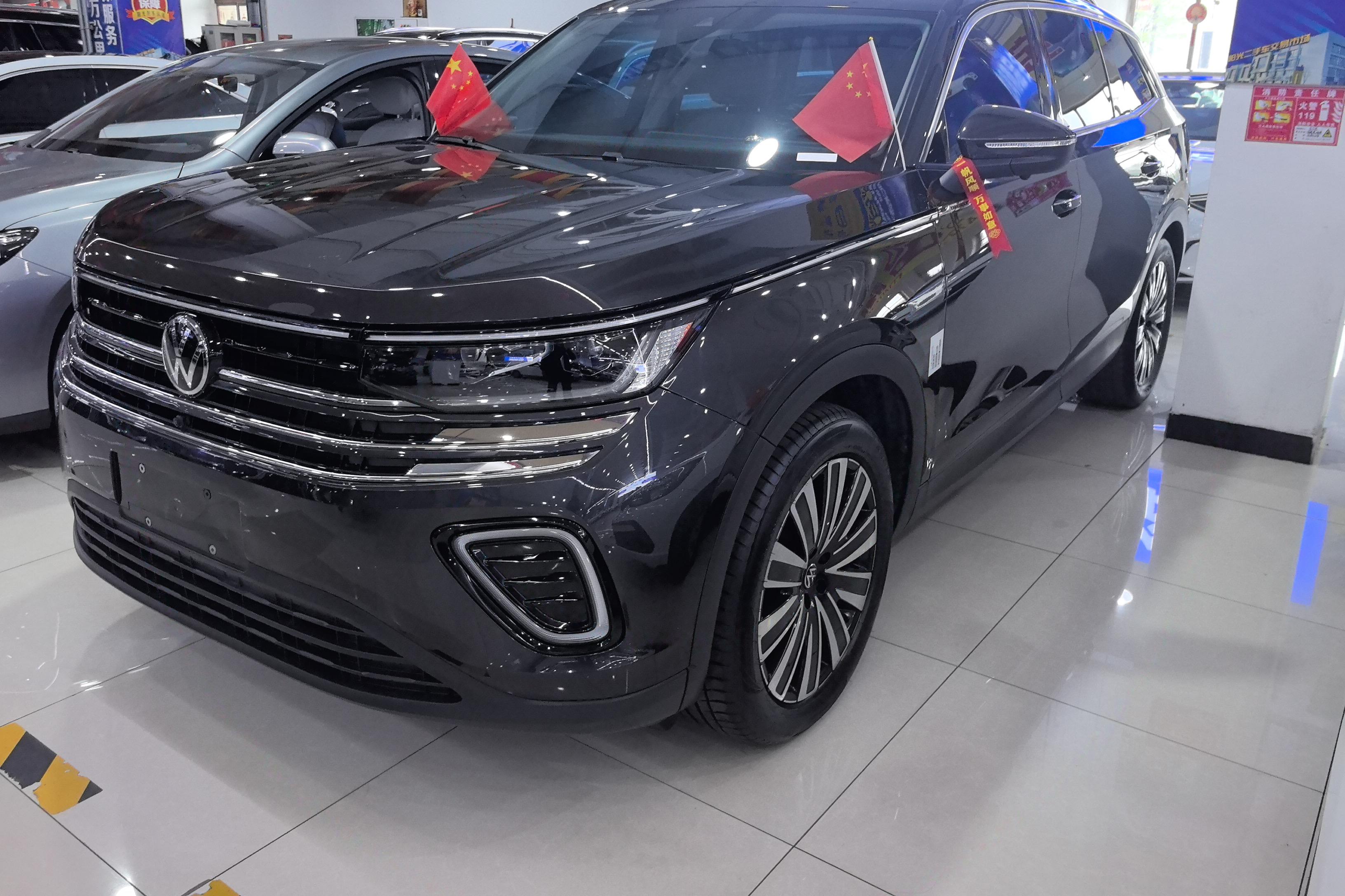 Volkswagen Tavendor 2023 immagine di auto 