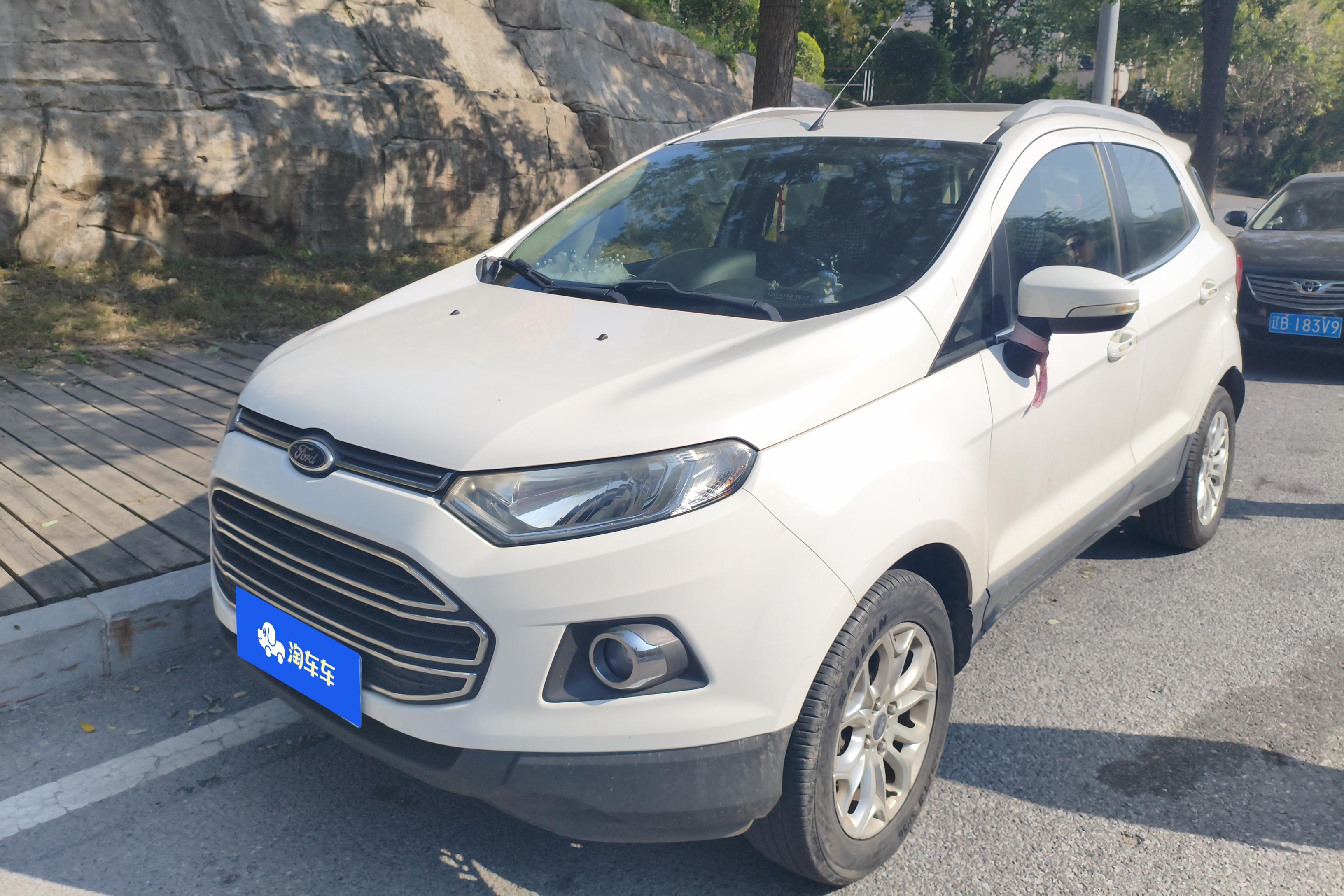 Ford EcoSport 2015 car image 