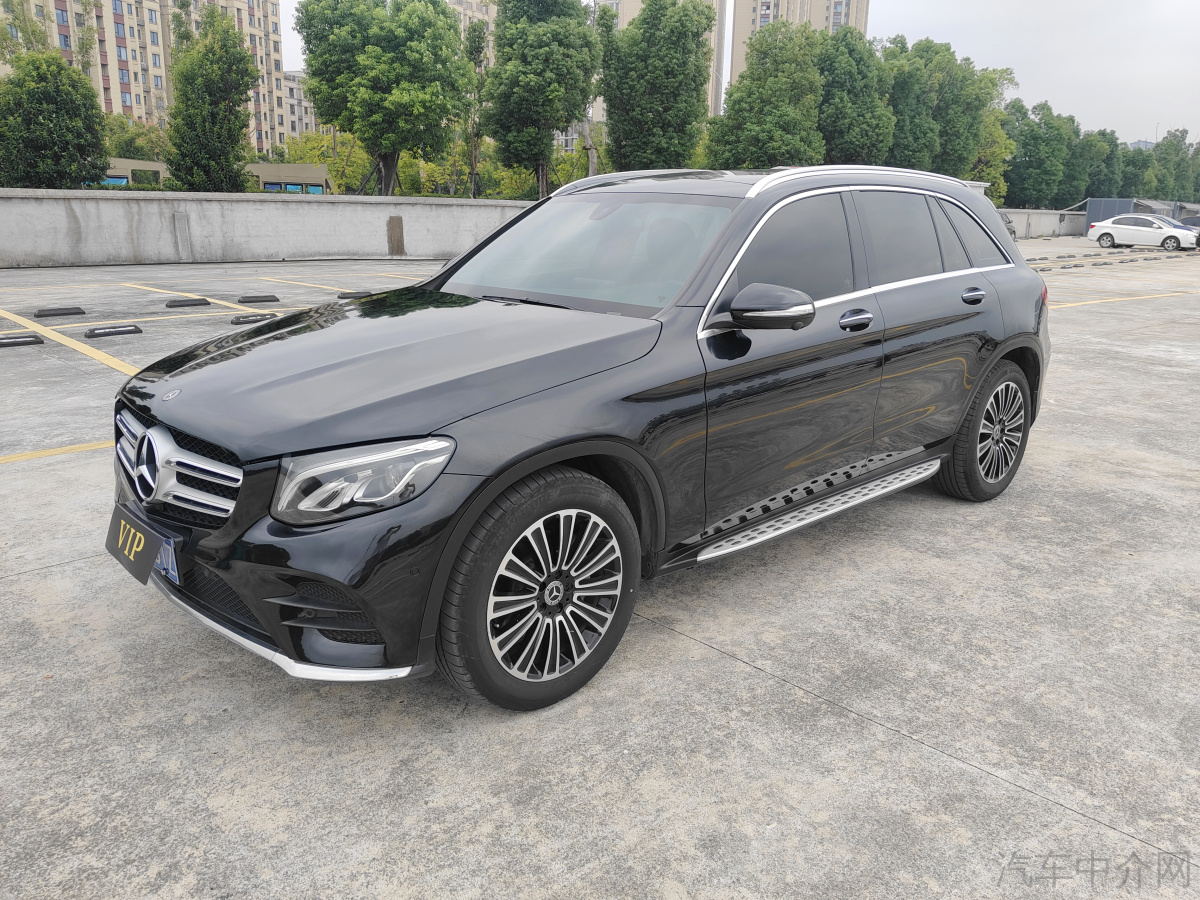 Mercedes-Benz GLC Class 2019 car image 