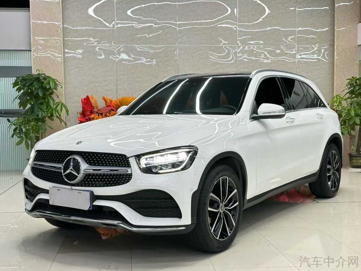 Mercedes-Benz GLC Class 2020 car image 