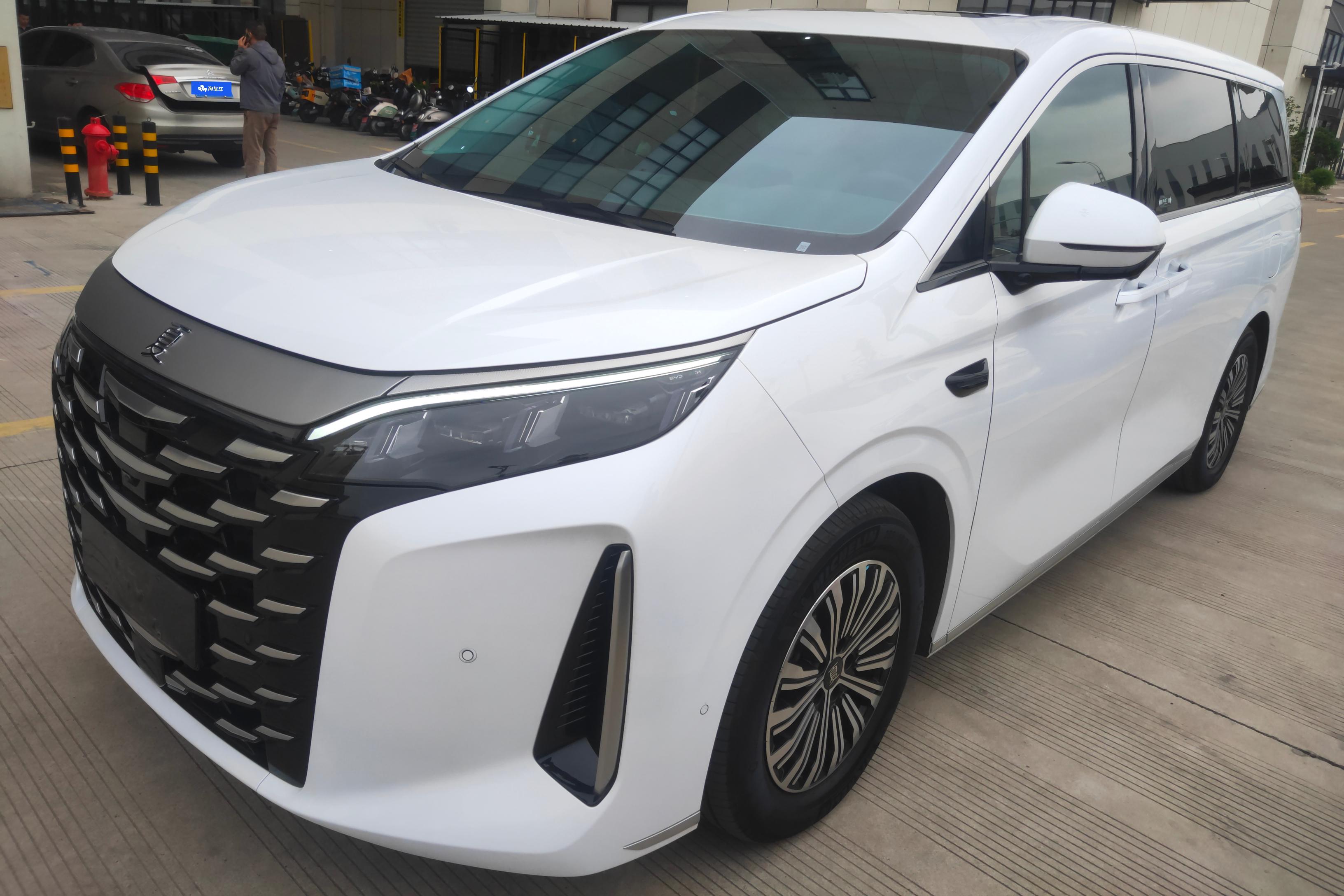 BYD Xia 2025 BYD Xia 2025 car image