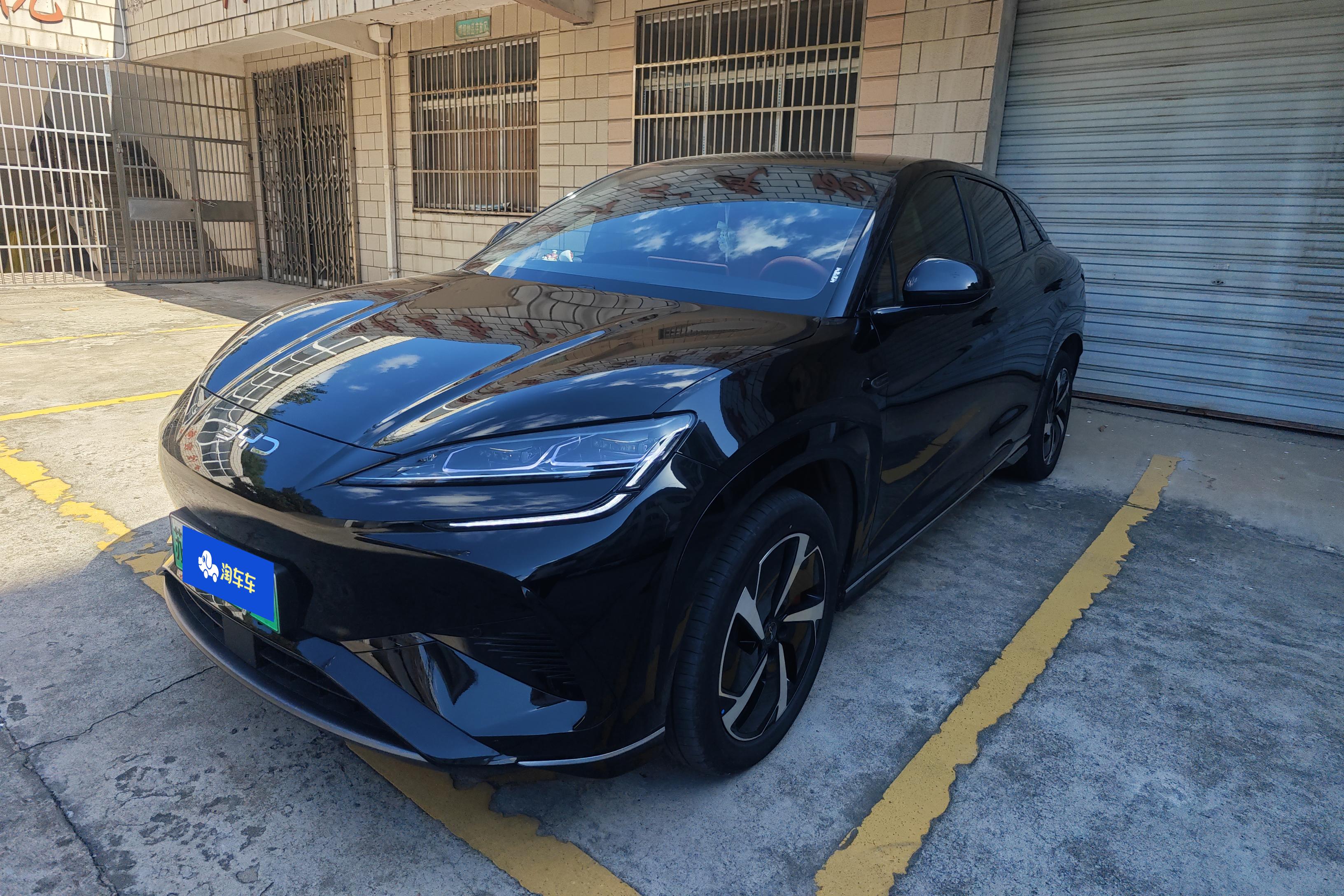 BYD Sea Lion 07 EV 2024 BYD Sea Lion 07 EV 2024 car image