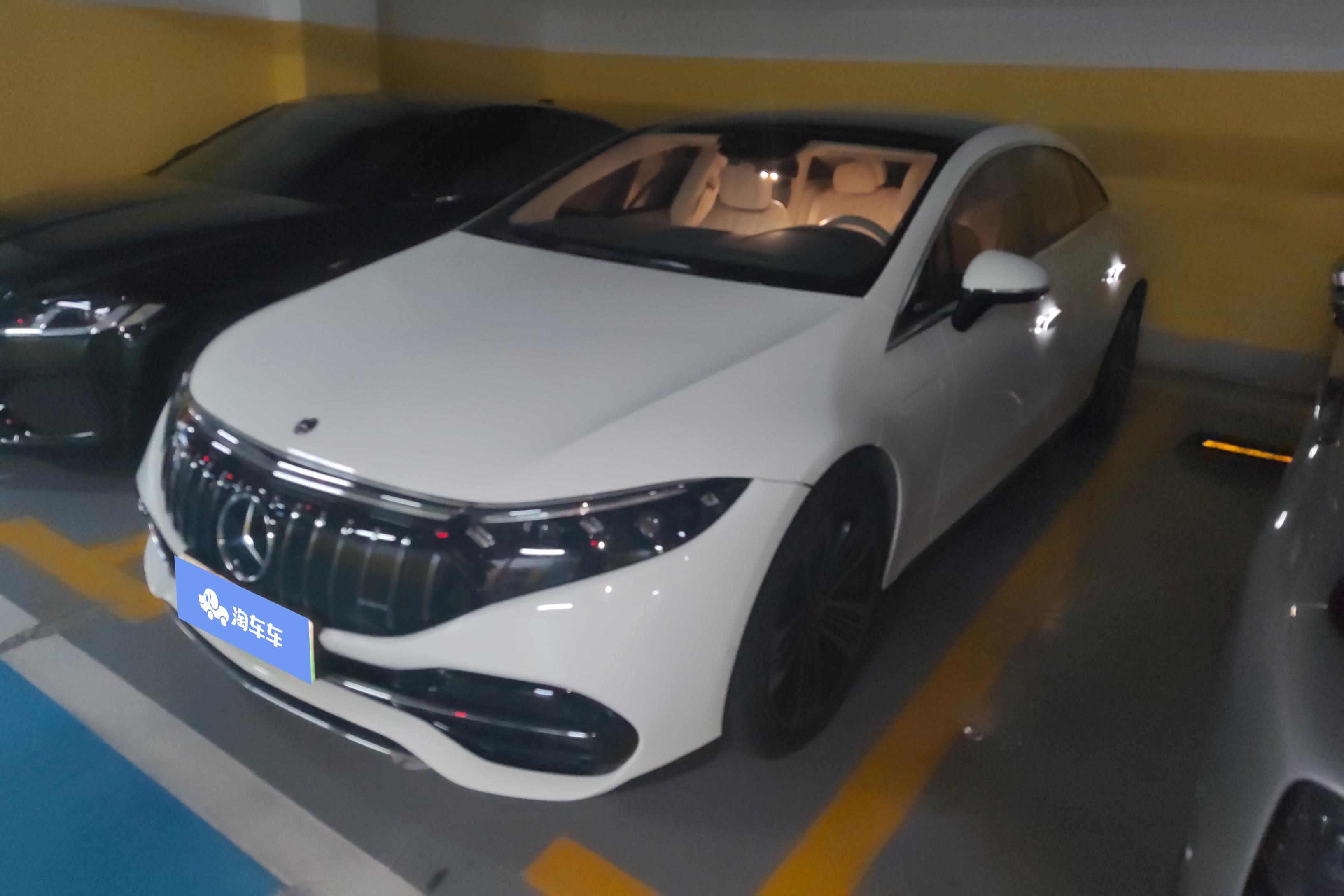 Mercedes-Benz EQS SUV 2022 Mercedes-Benz EQS SUV 2022 car image