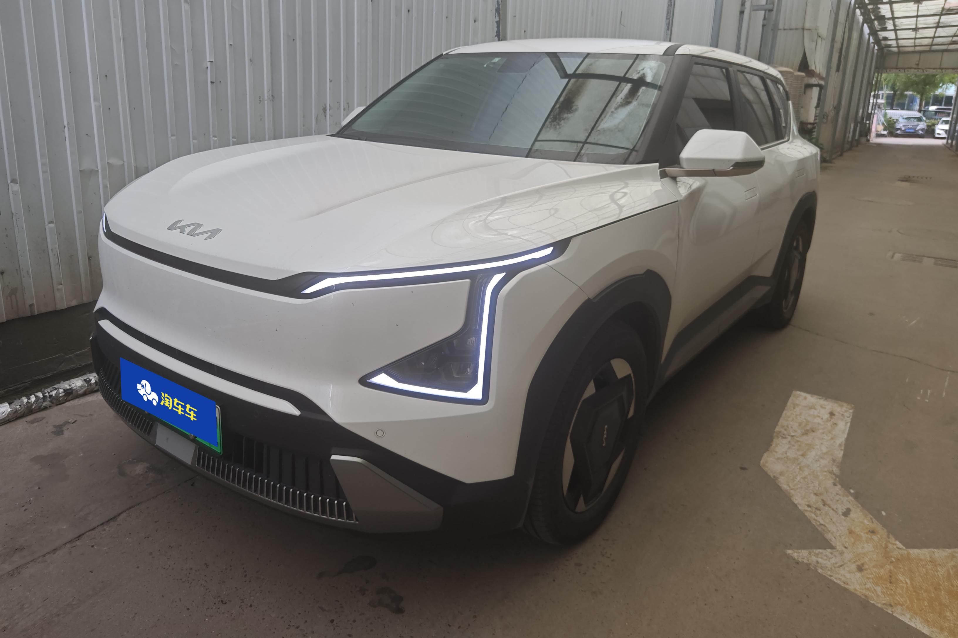 Kia EV5 2023 汽车图片 