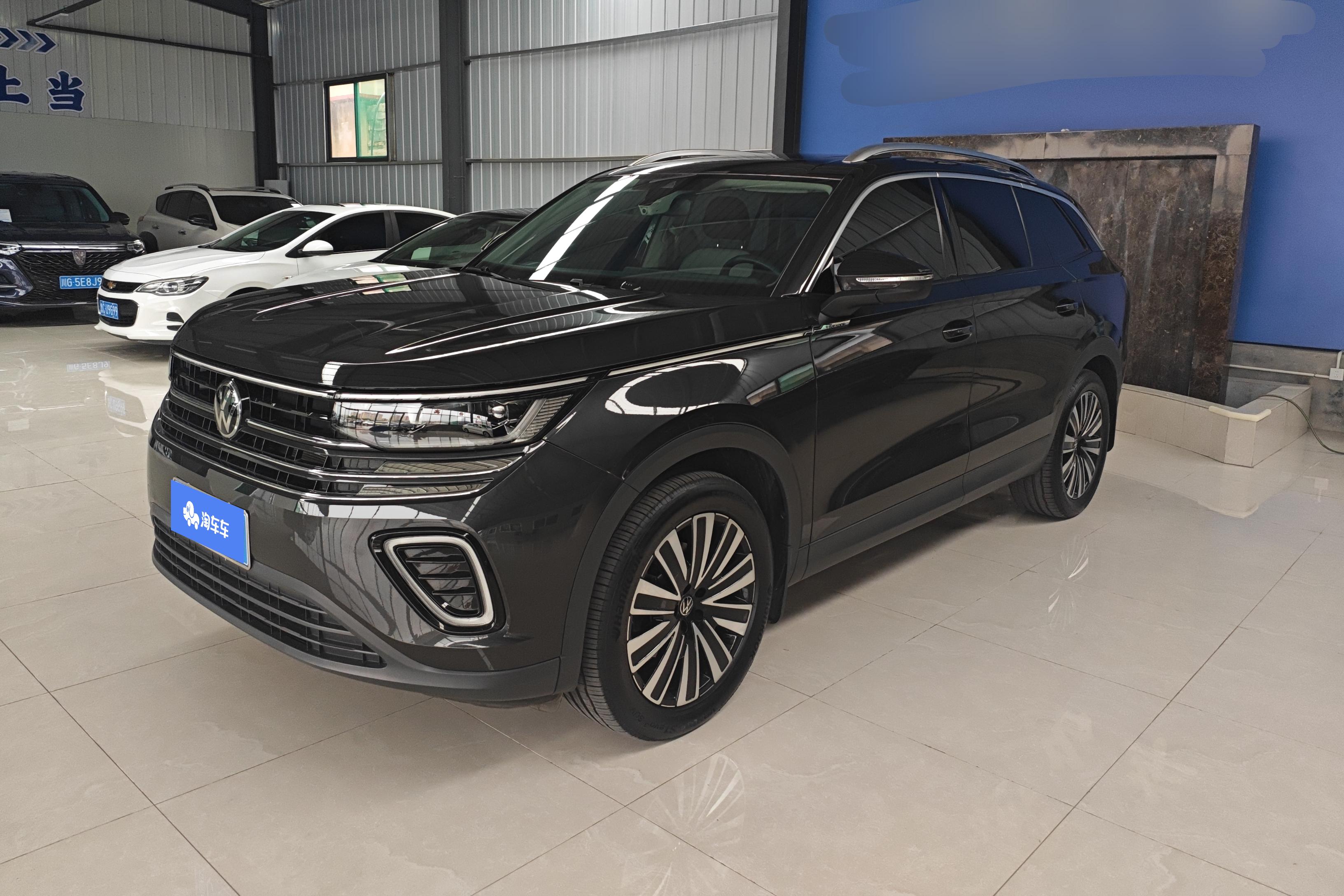 Volkswagen Tavendor 2023 immagine di auto 