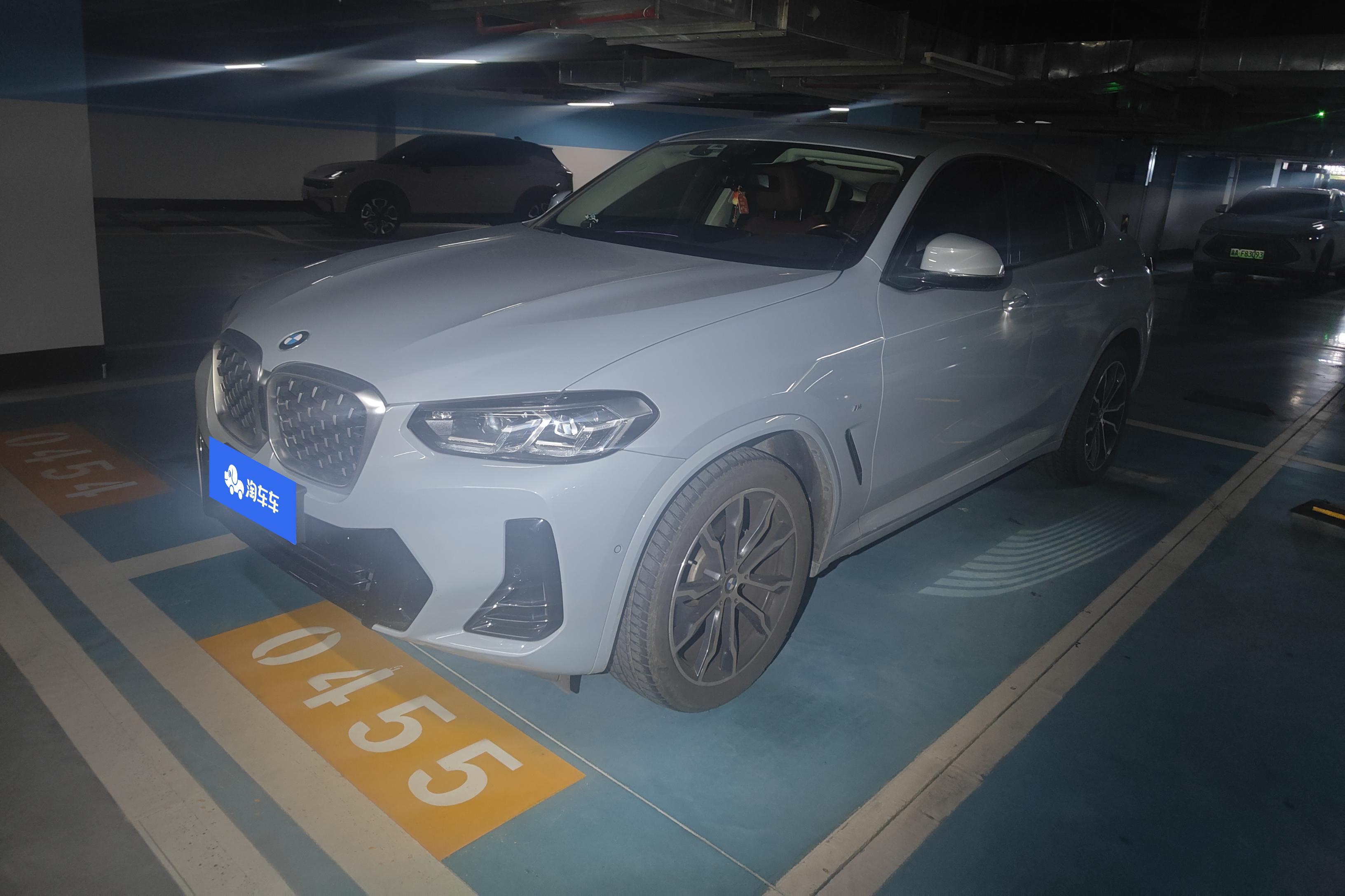 BMW X4 M40i 2022 car image 