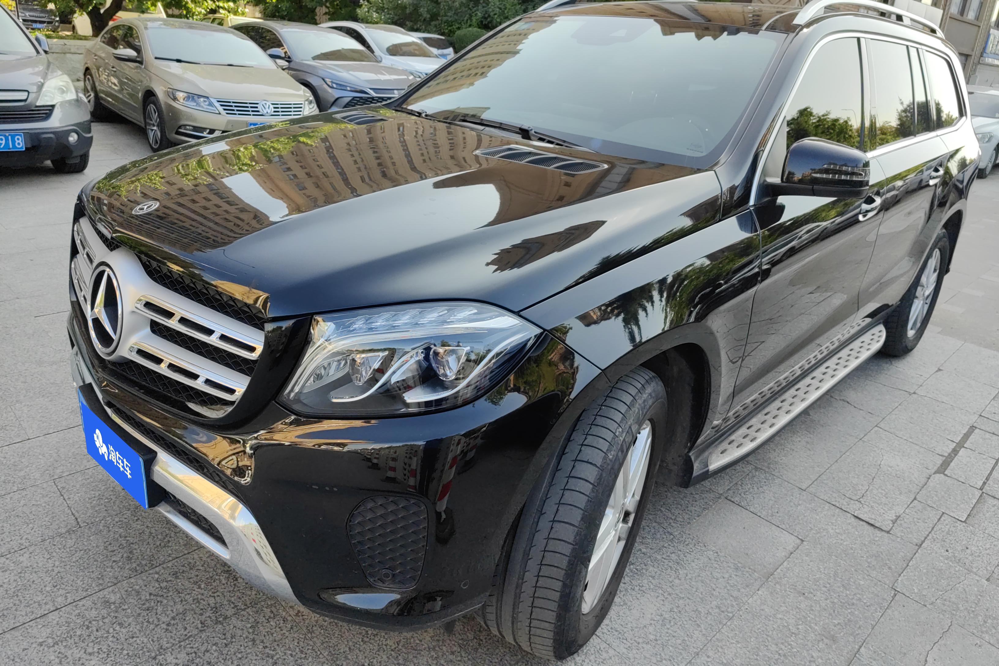 Mercedes-Benz GLS AMG 2017 Mercedes-Benz GLS AMG 2017 car image