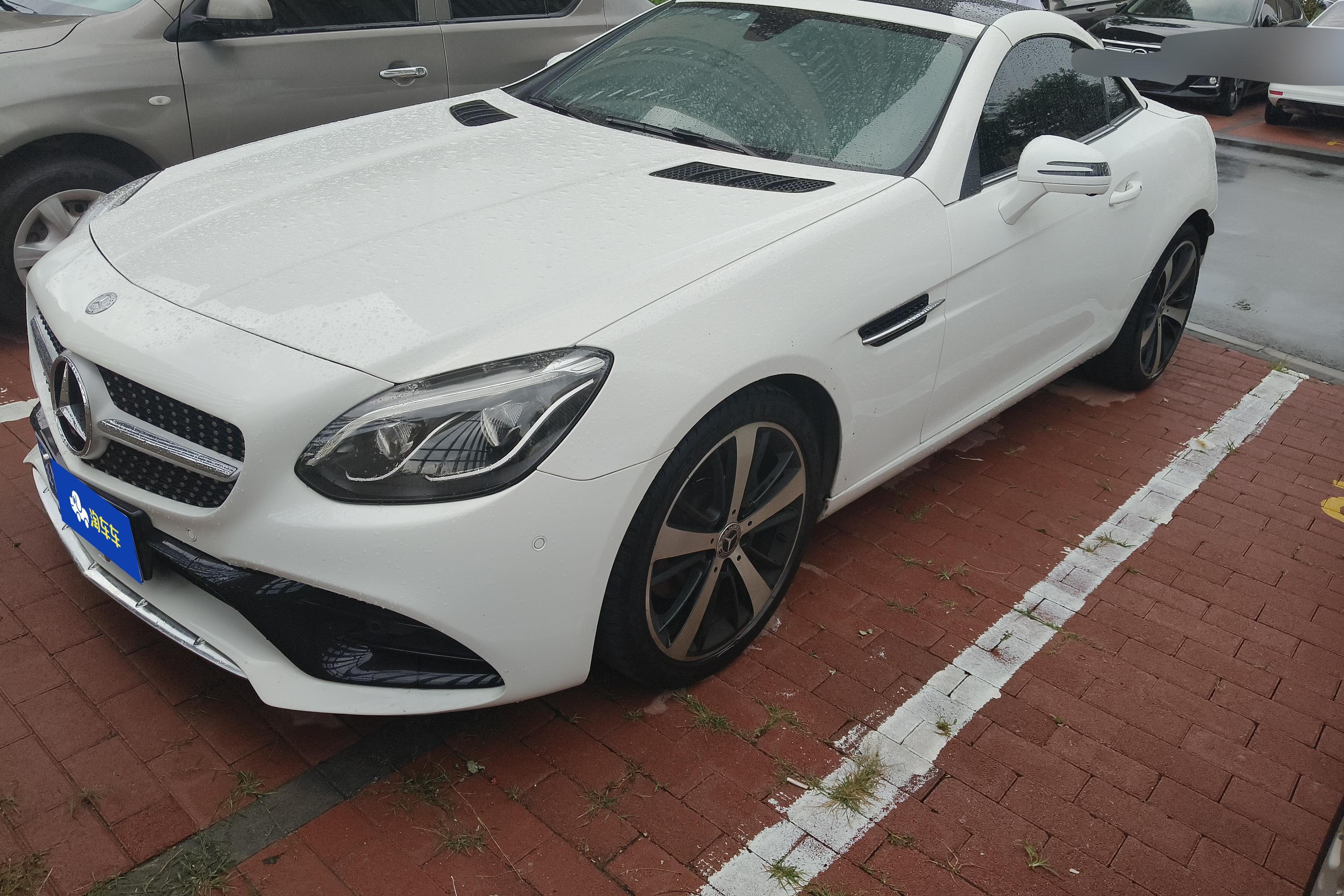 Mercedes-Benz SLC Class 2017 car image 
