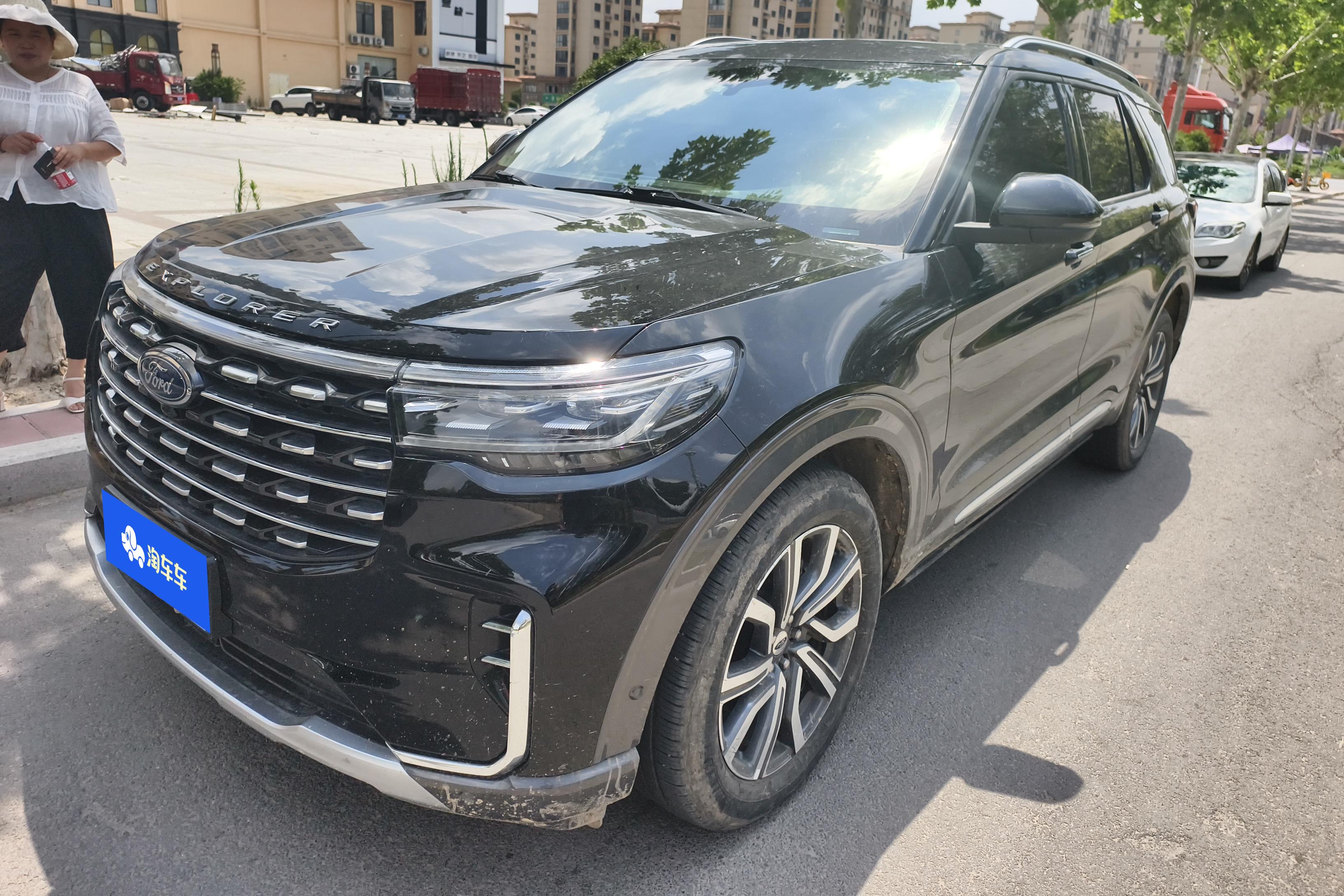 Ford Explorer 2022 car image 