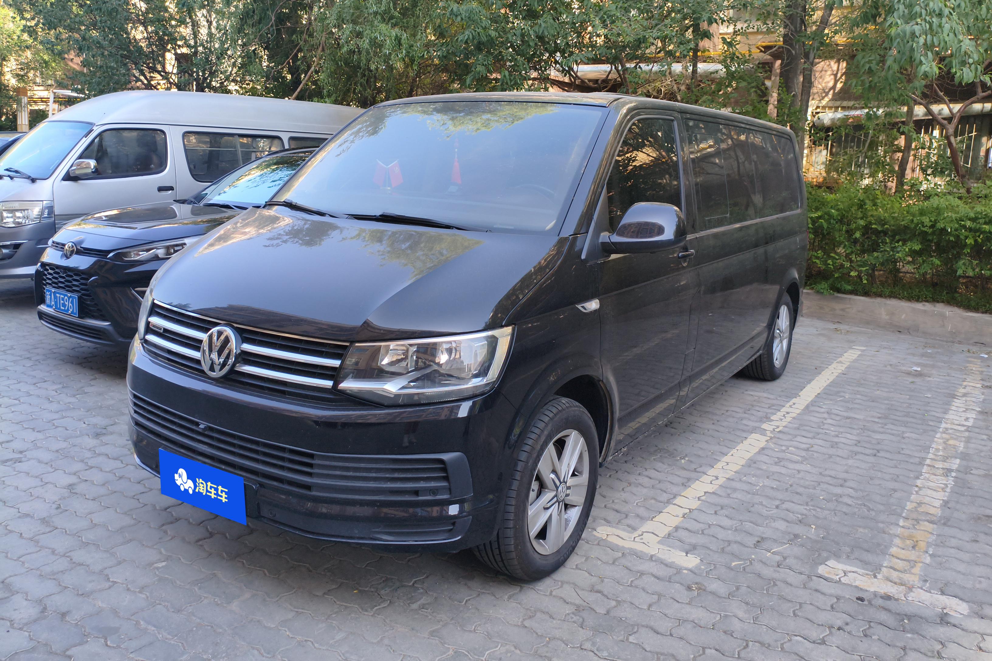 Volkswagen Caravelle 2018 Volkswagen Caravelle 2018 car image