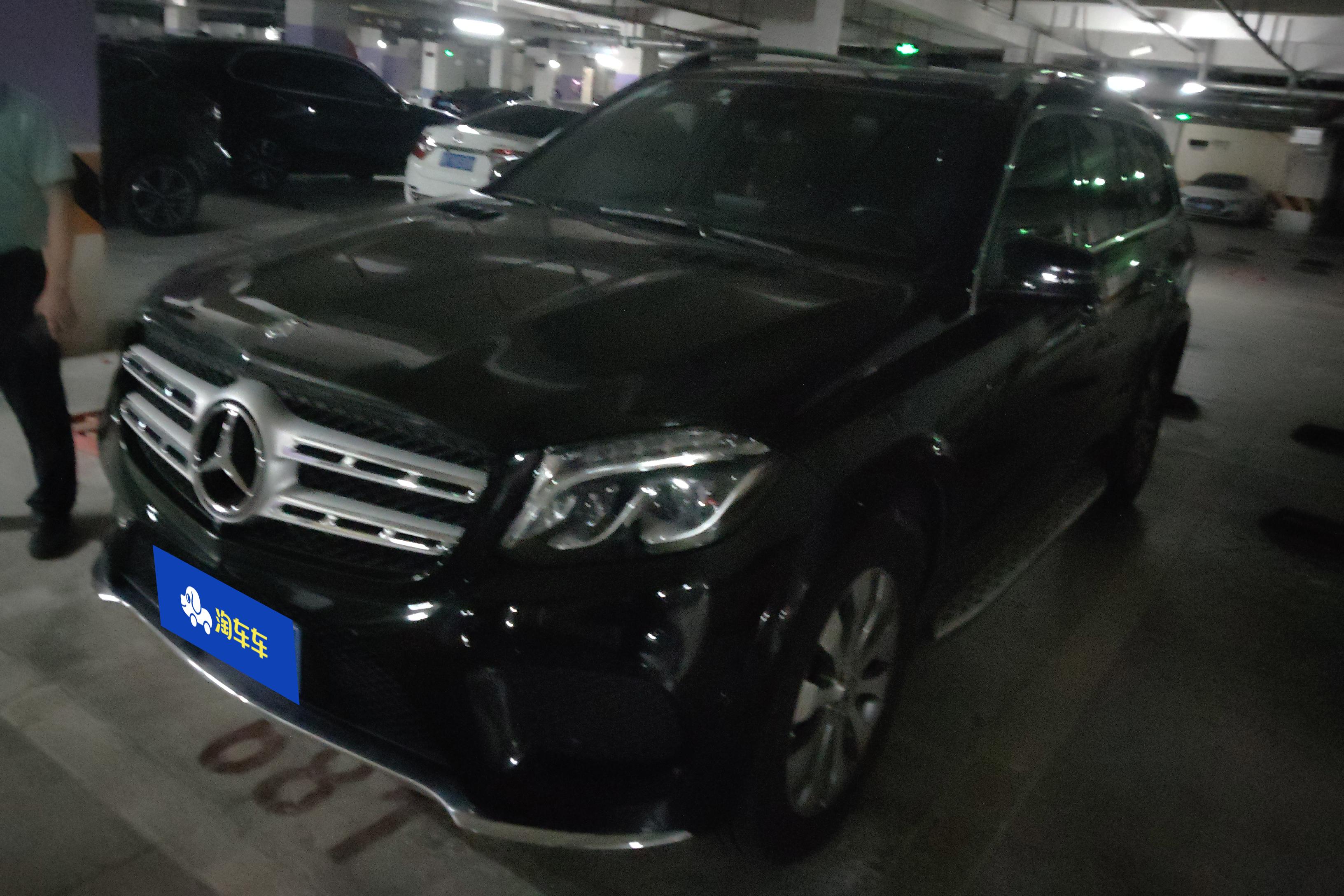 Mercedes-Benz GLS AMG 2018 Mercedes-Benz GLS AMG 2018 car image