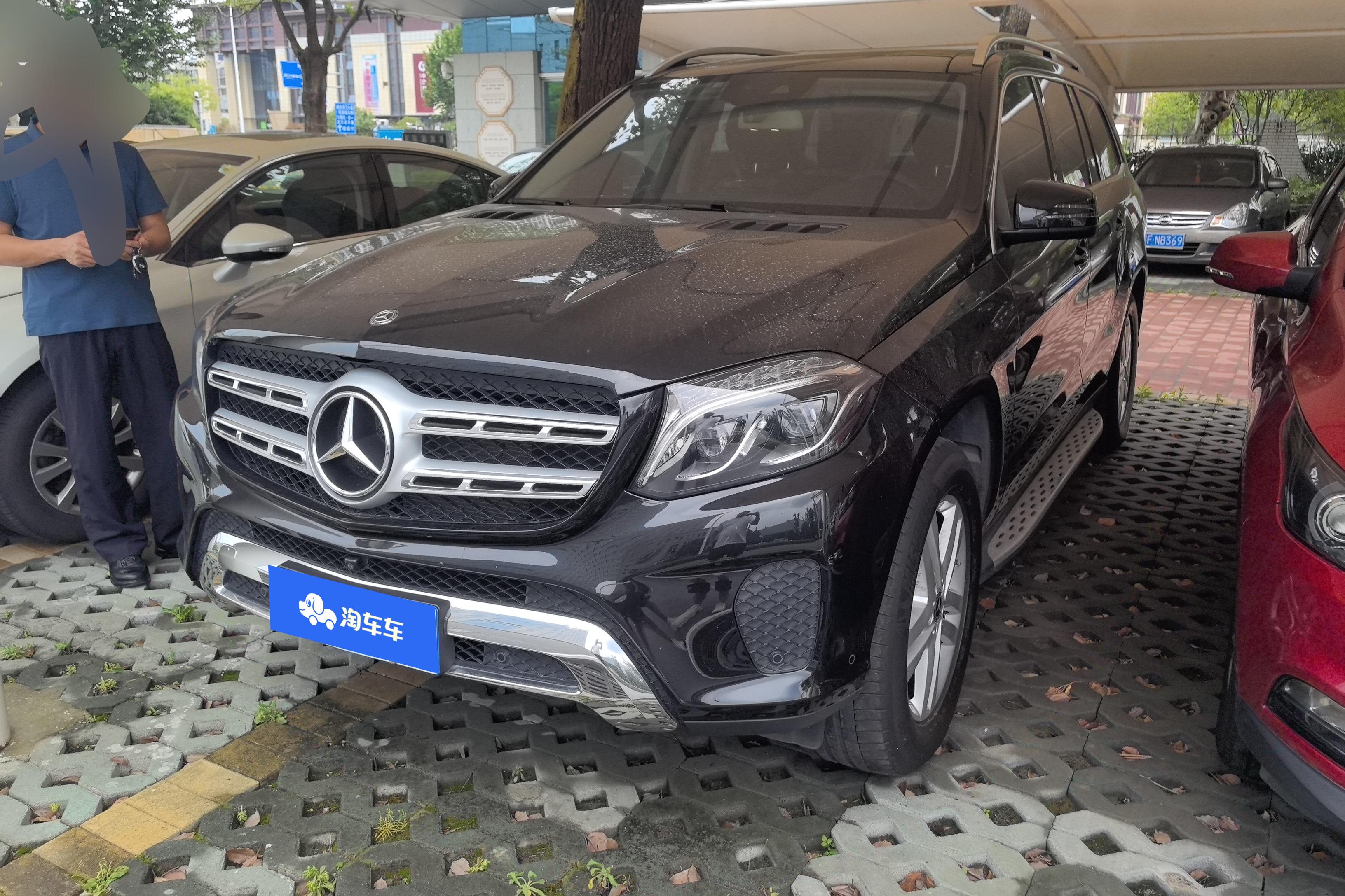 Mercedes-Benz GLS AMG 2018 Mercedes-Benz GLS AMG 2018 car image