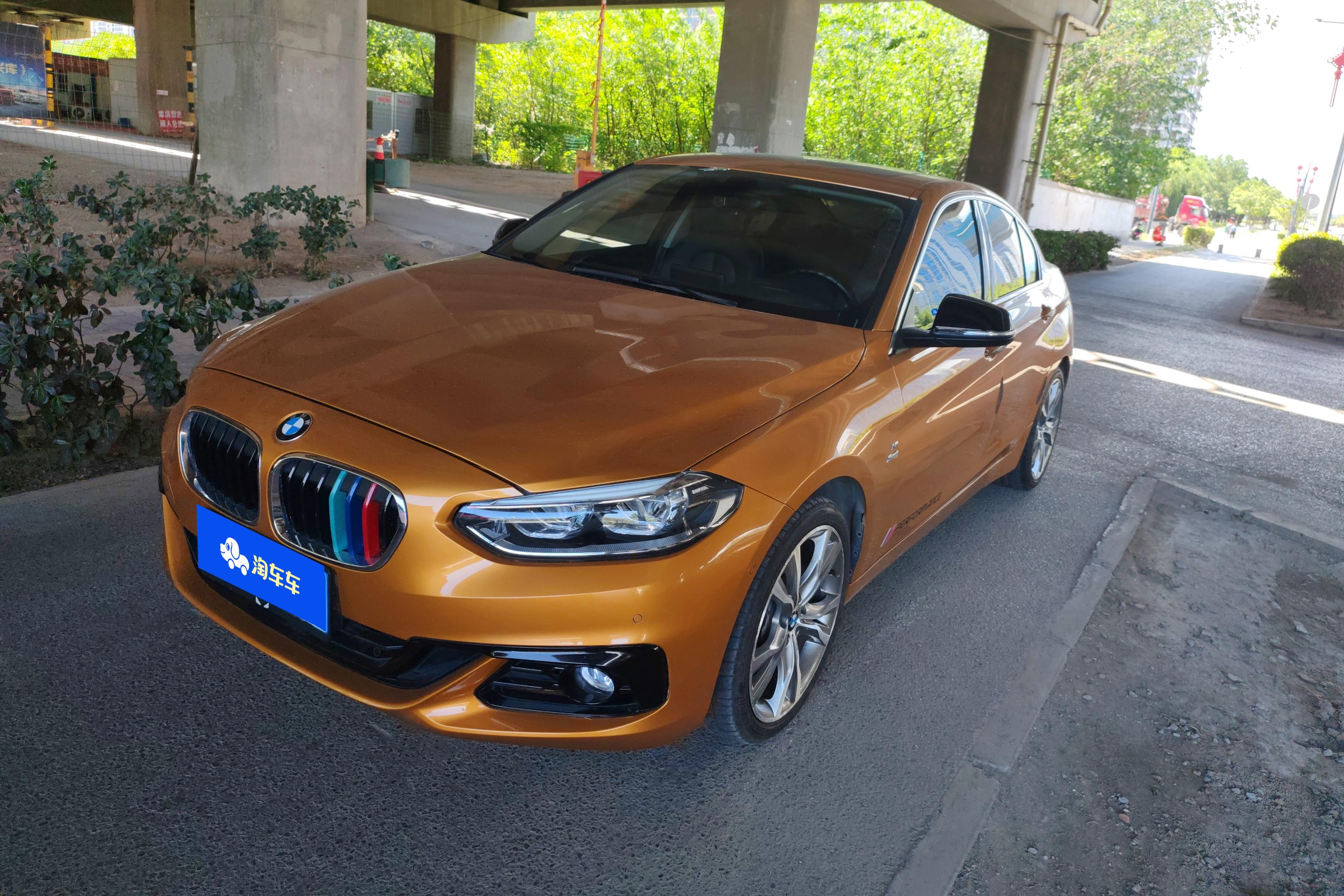 BMW 1 Series M 2018 car image 