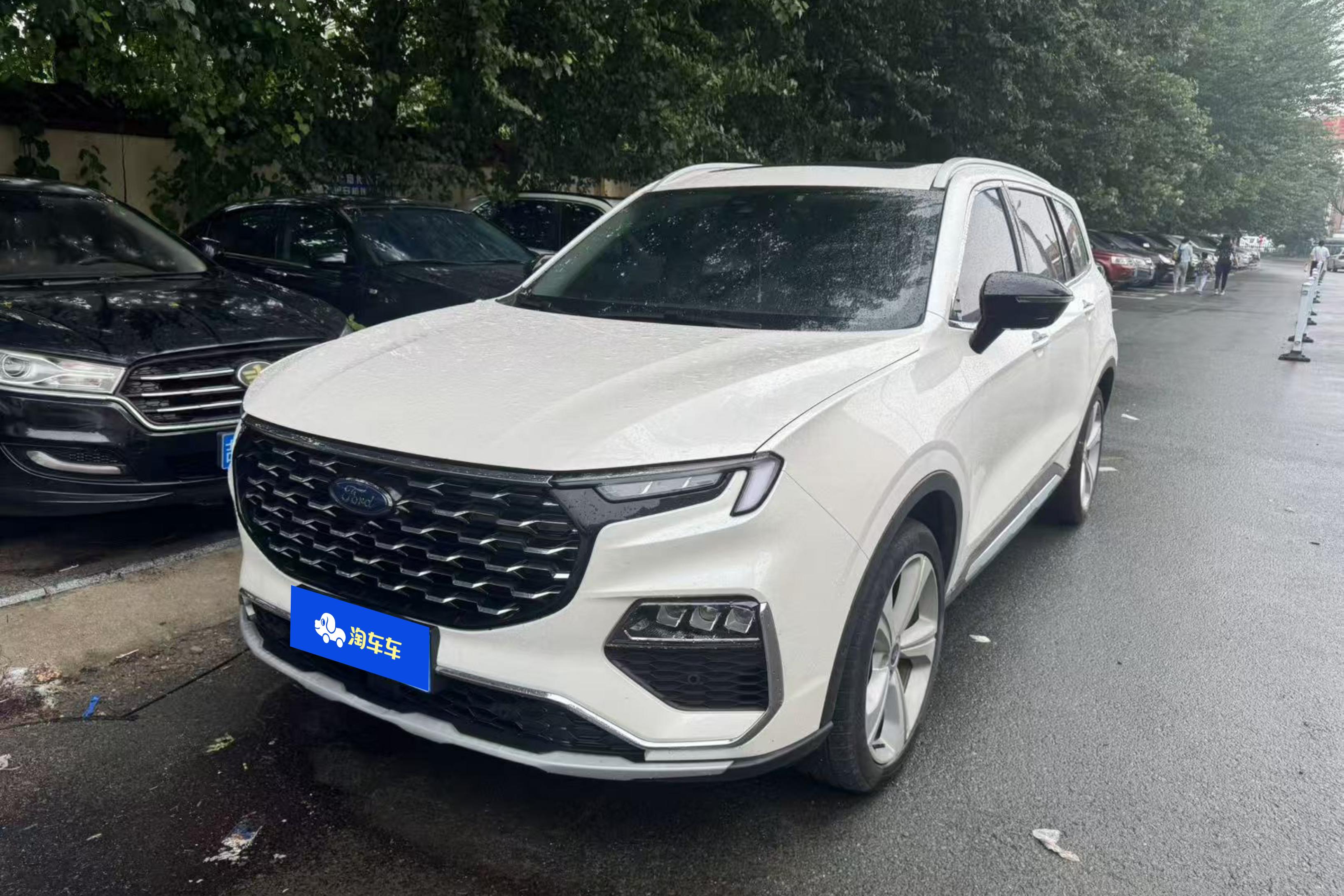 Ford Equator 2022 car image 